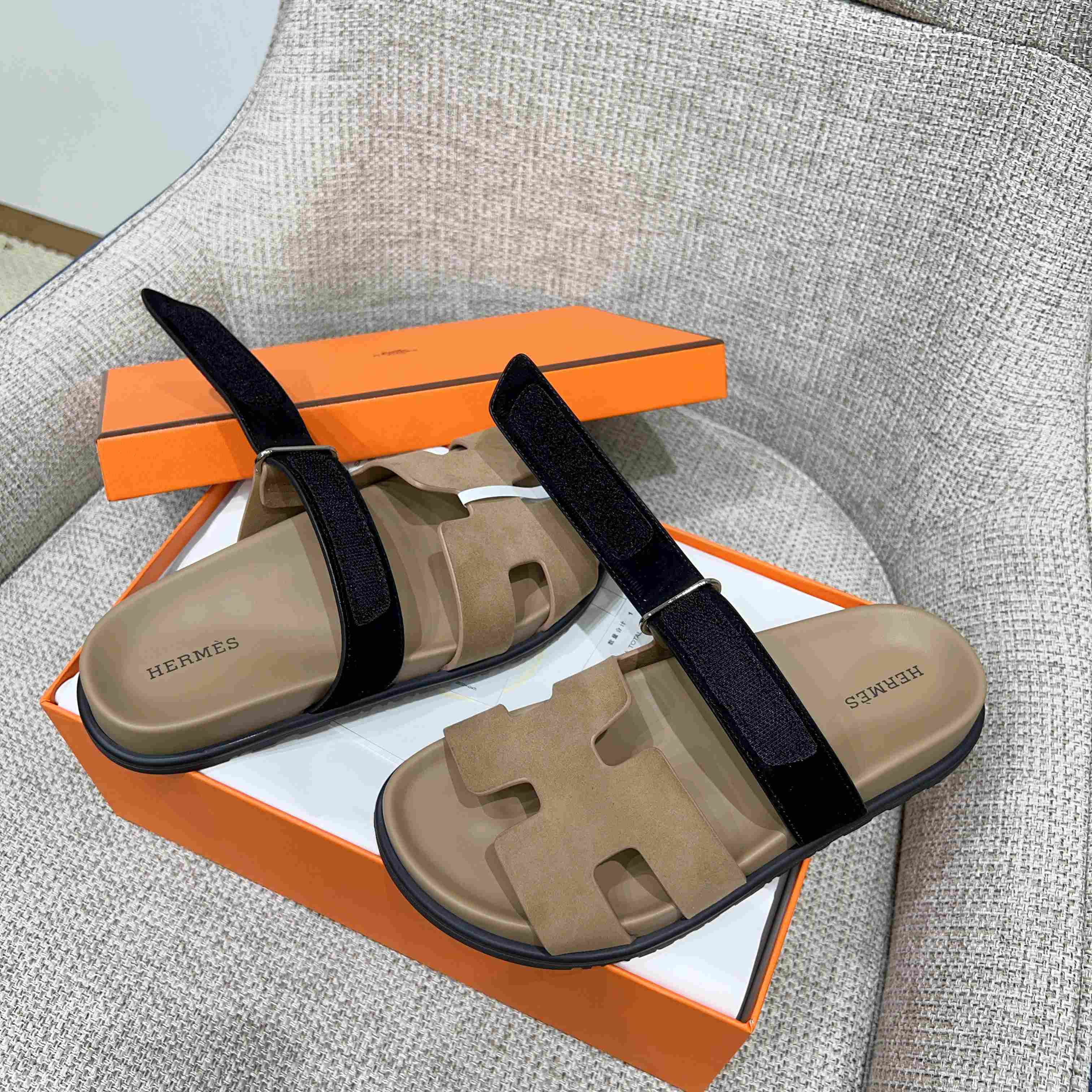 Hermes Chypre Sandal - DesignerGu