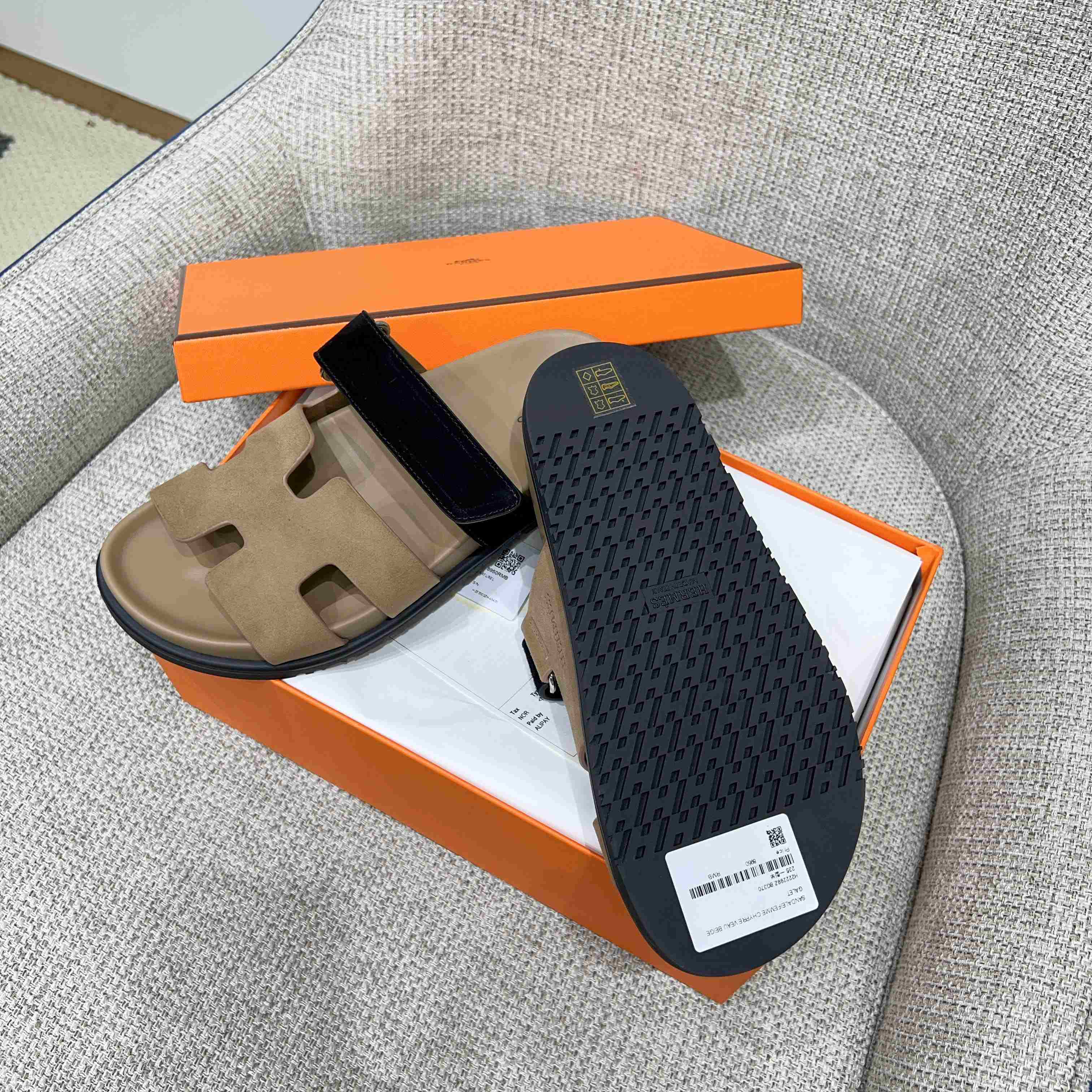 Hermes Chypre Sandal - DesignerGu