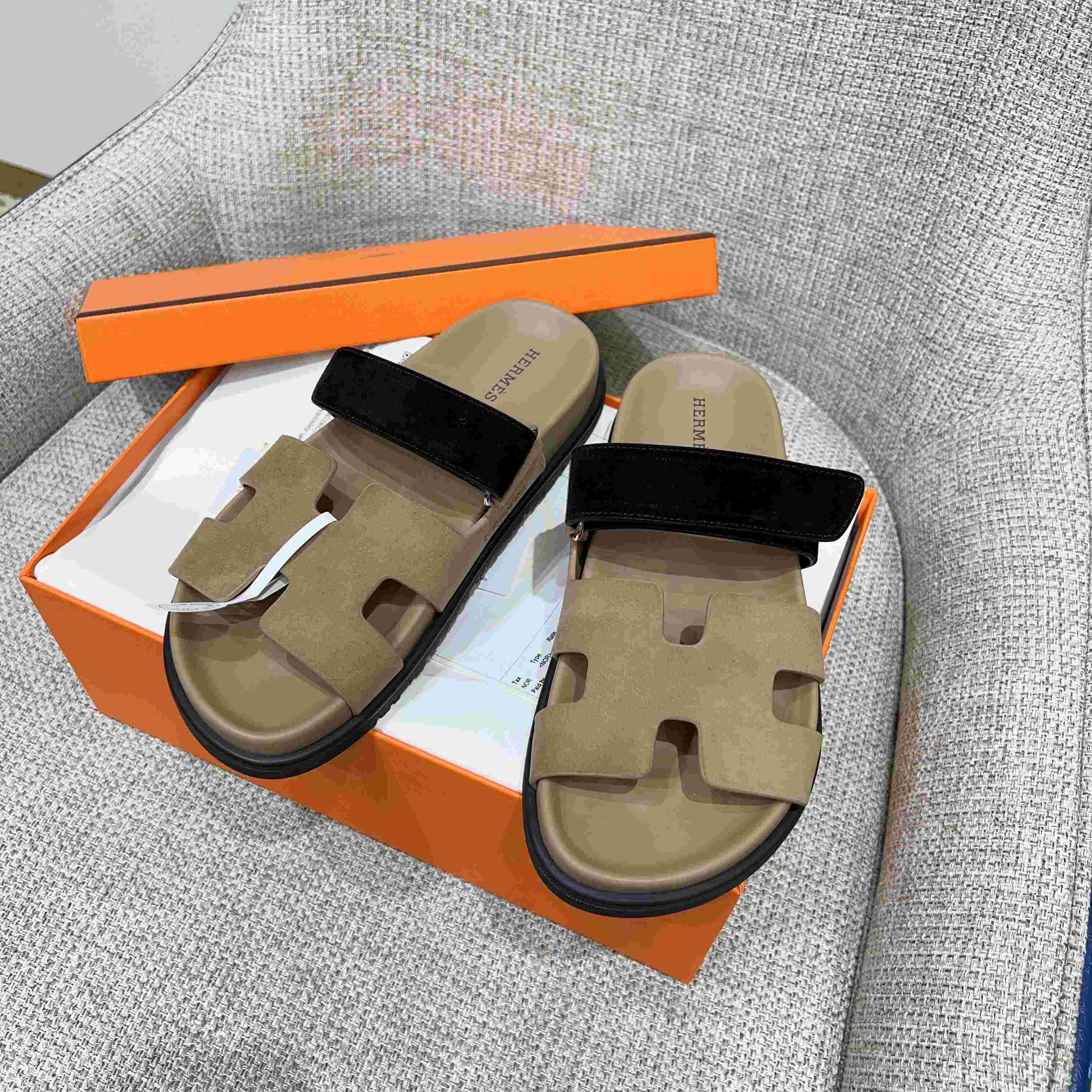 Hermes Chypre Sandal - DesignerGu