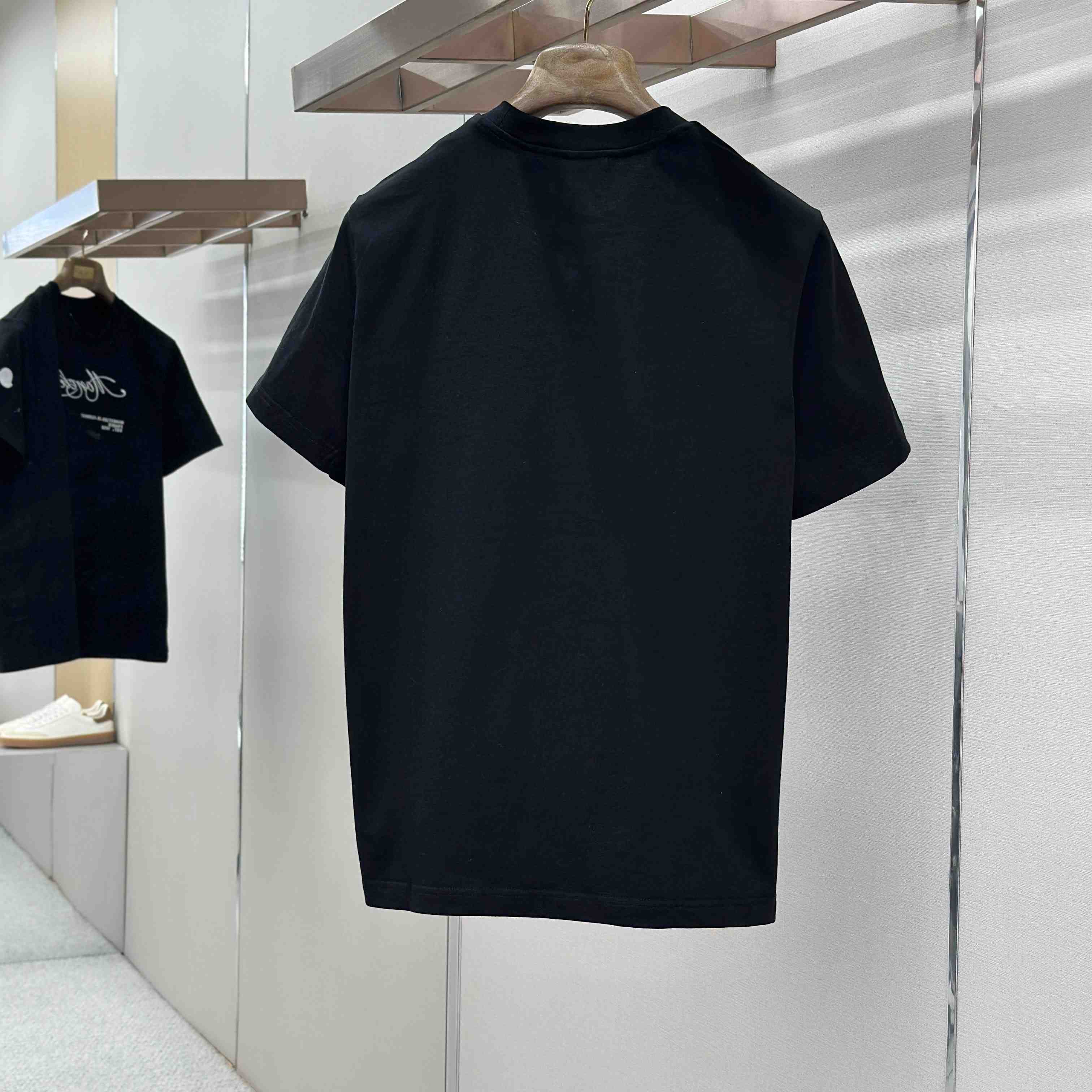 Moncler Script Logo Cotton T-shirt - DesignerGu