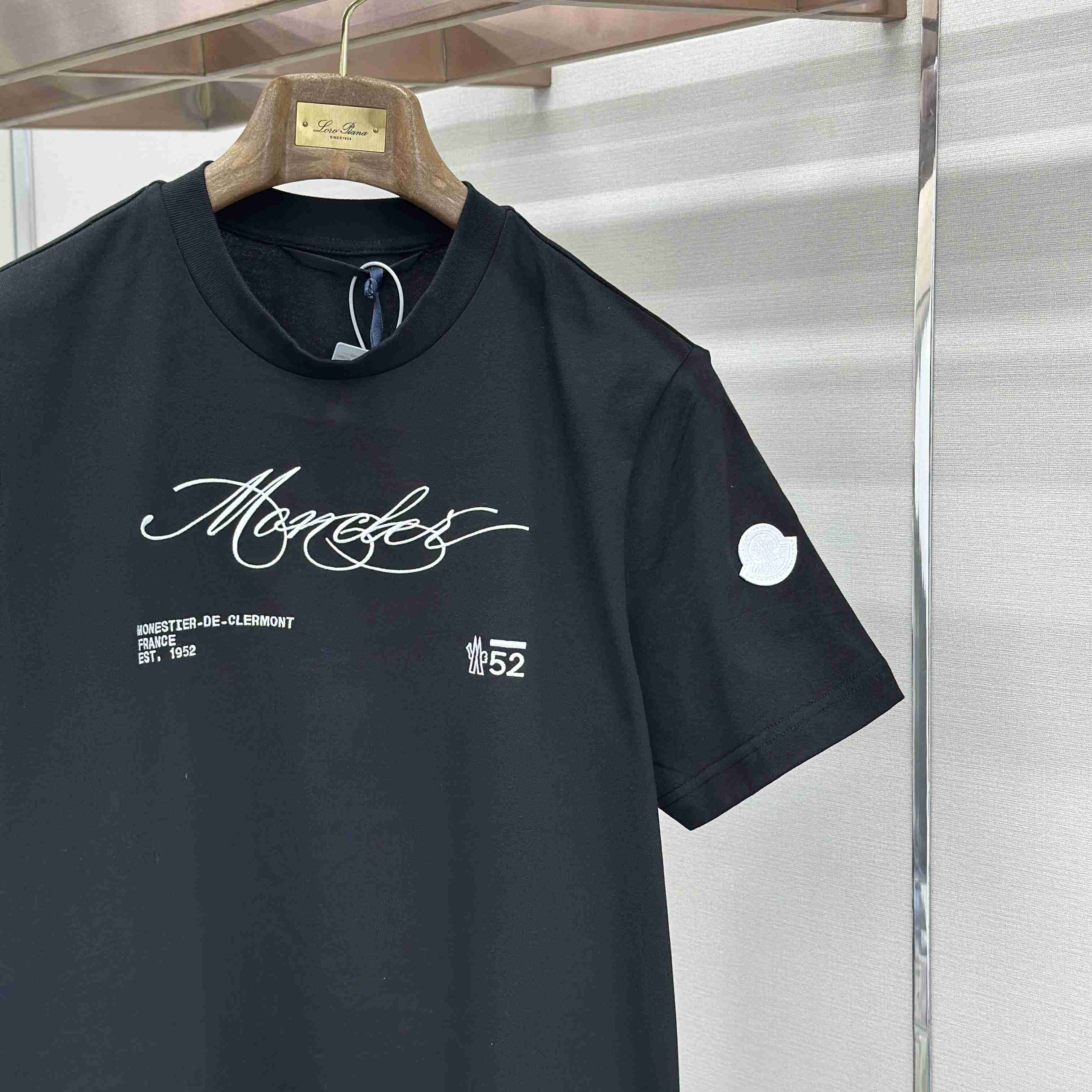 Moncler Script Logo Cotton T-shirt - DesignerGu