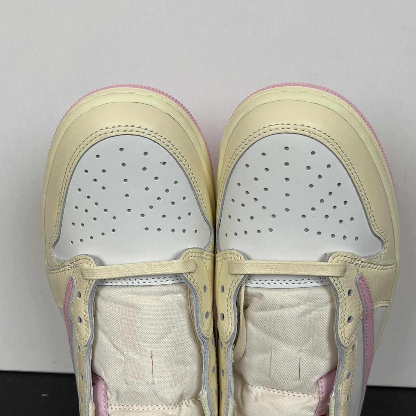 Air Jordan 1 Low x Travis Scott - DesignerGu