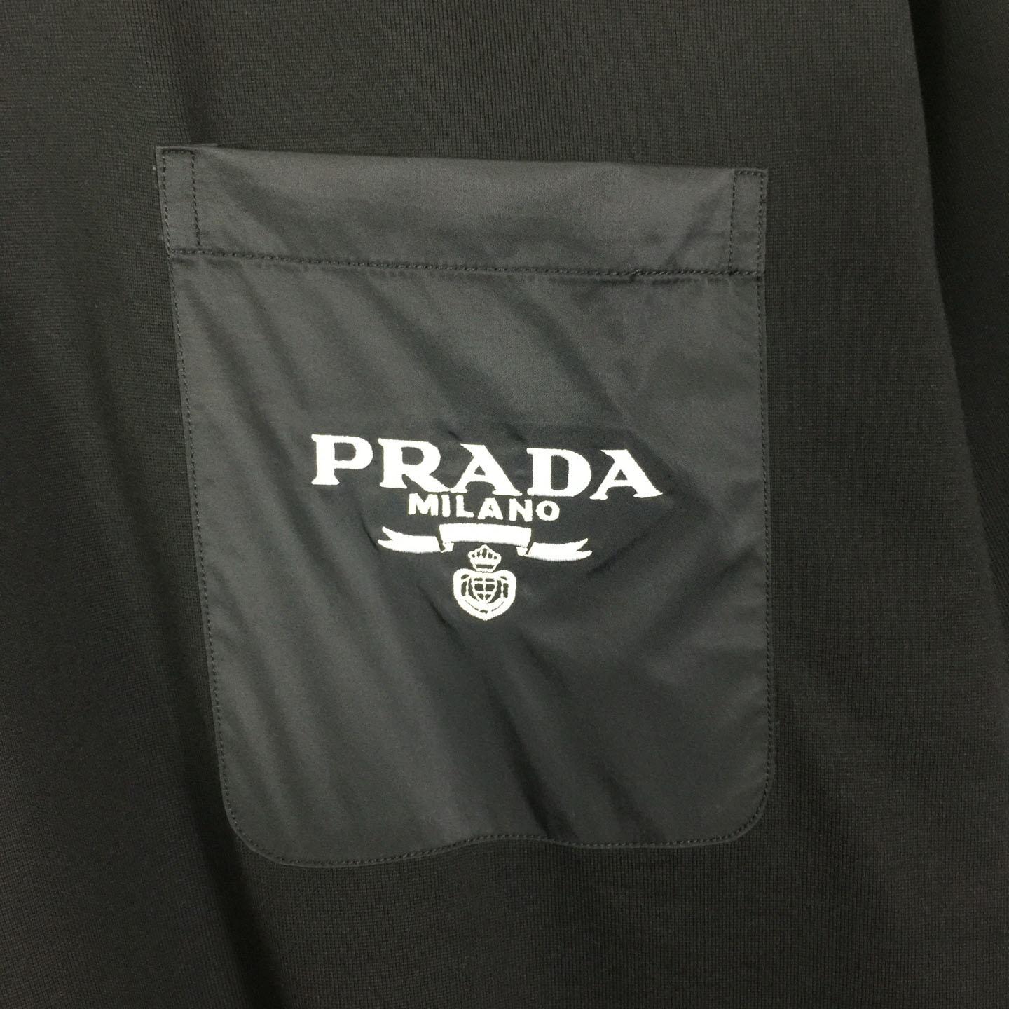 Prada Cotton  Logo Pocket T-shirt - DesignerGu