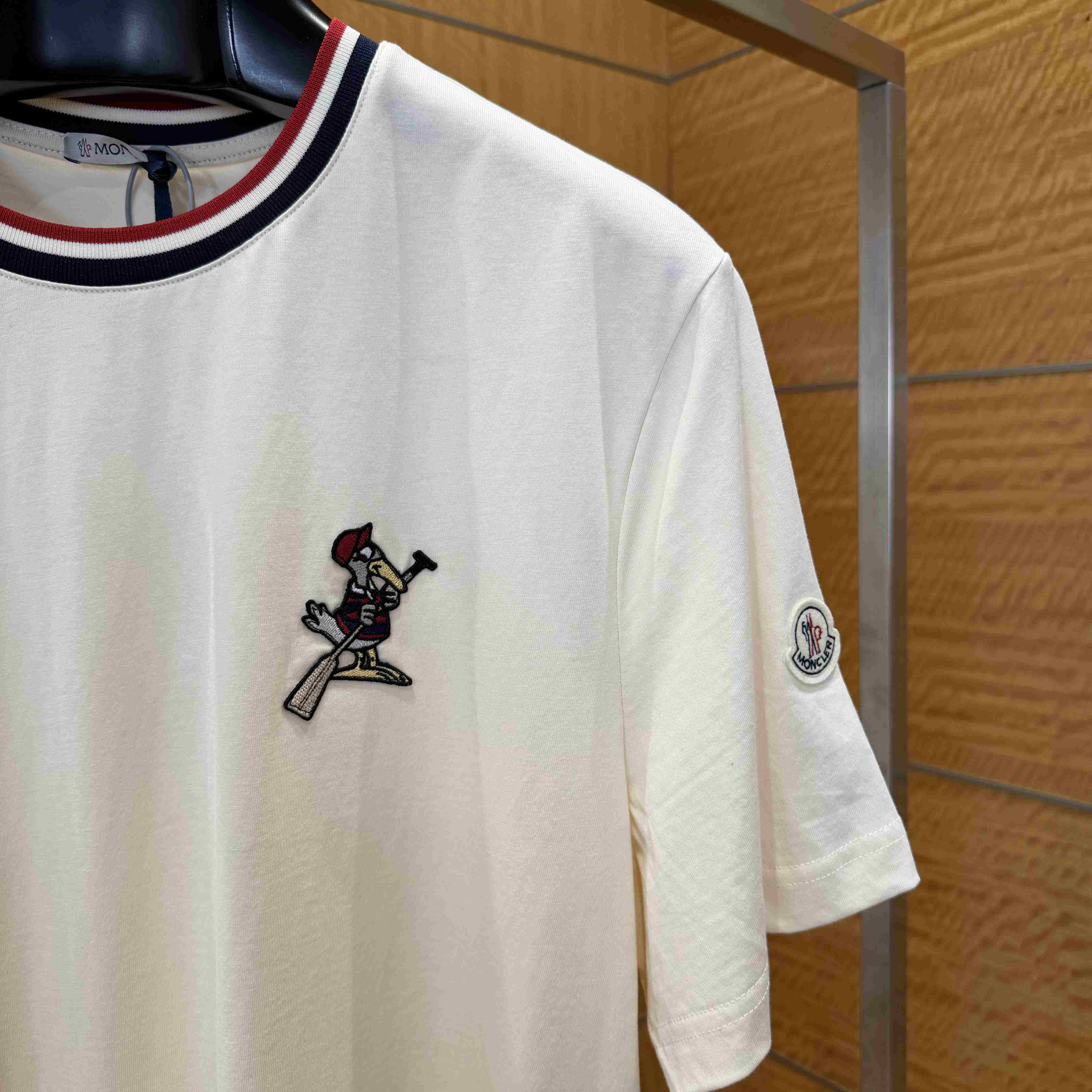Moncler MonDuck Logo Patch Cotton T-Shirt - DesignerGu