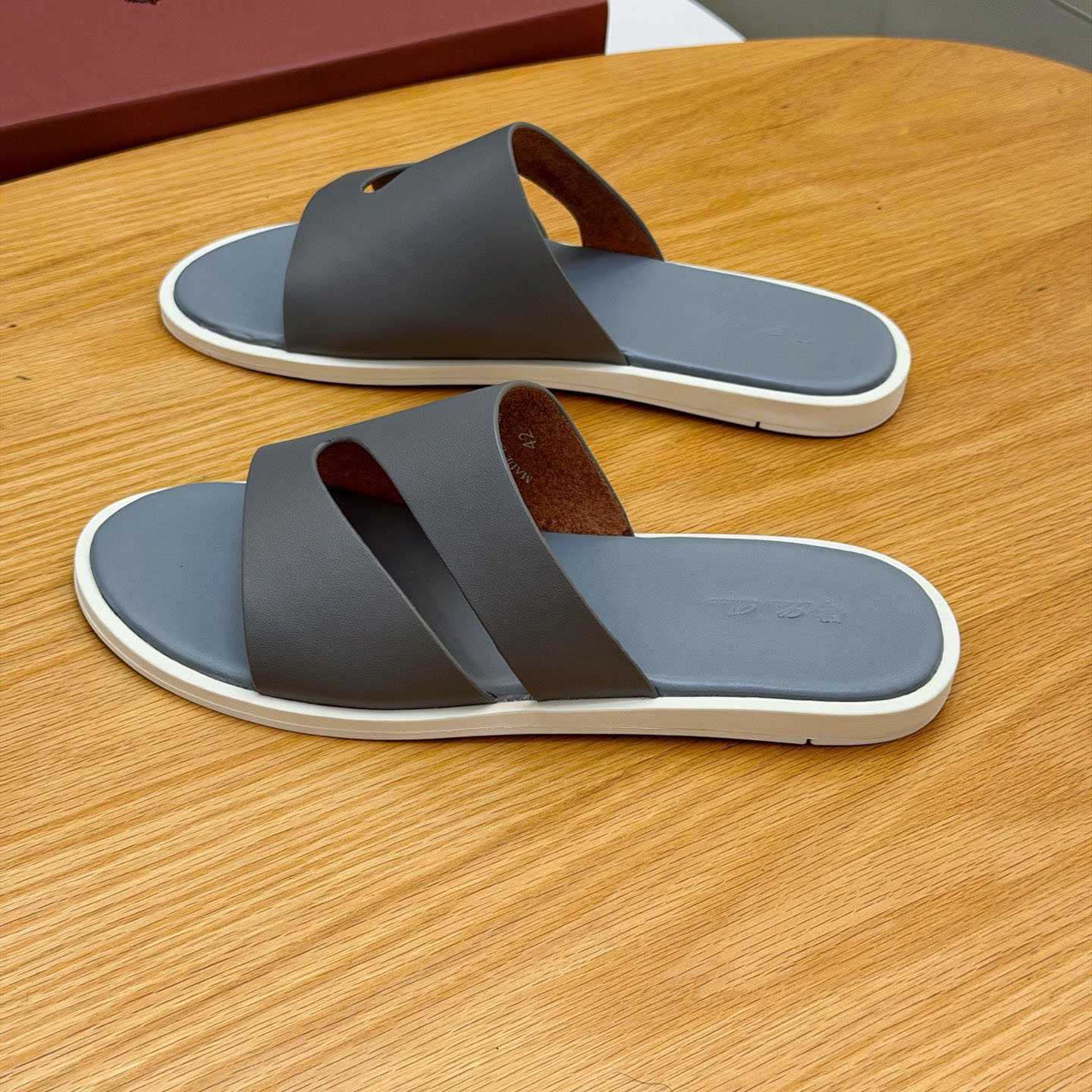 Loro Piana Pilat Plain Walk Sandal - DesignerGu