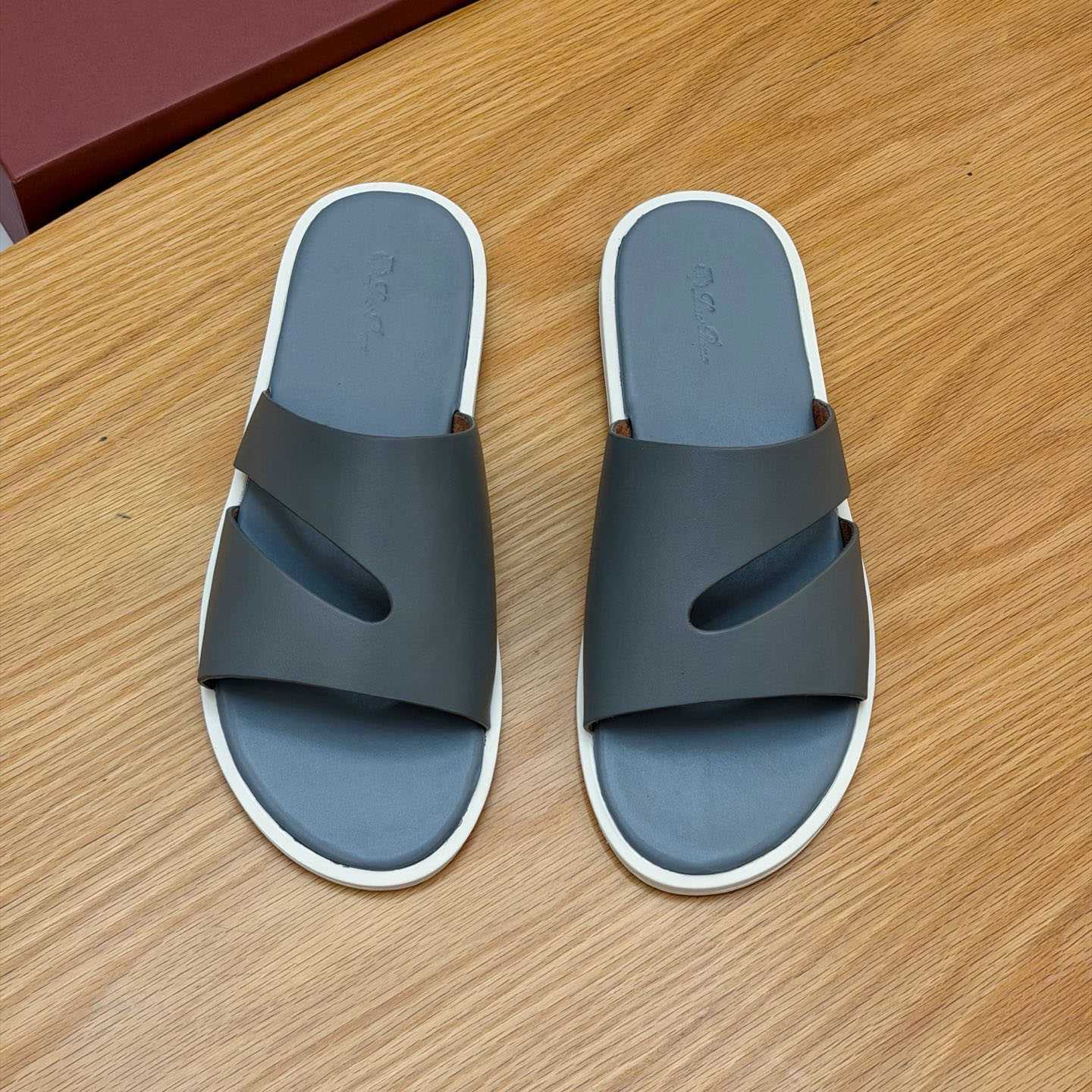 Loro Piana Pilat Plain Walk Sandal - DesignerGu