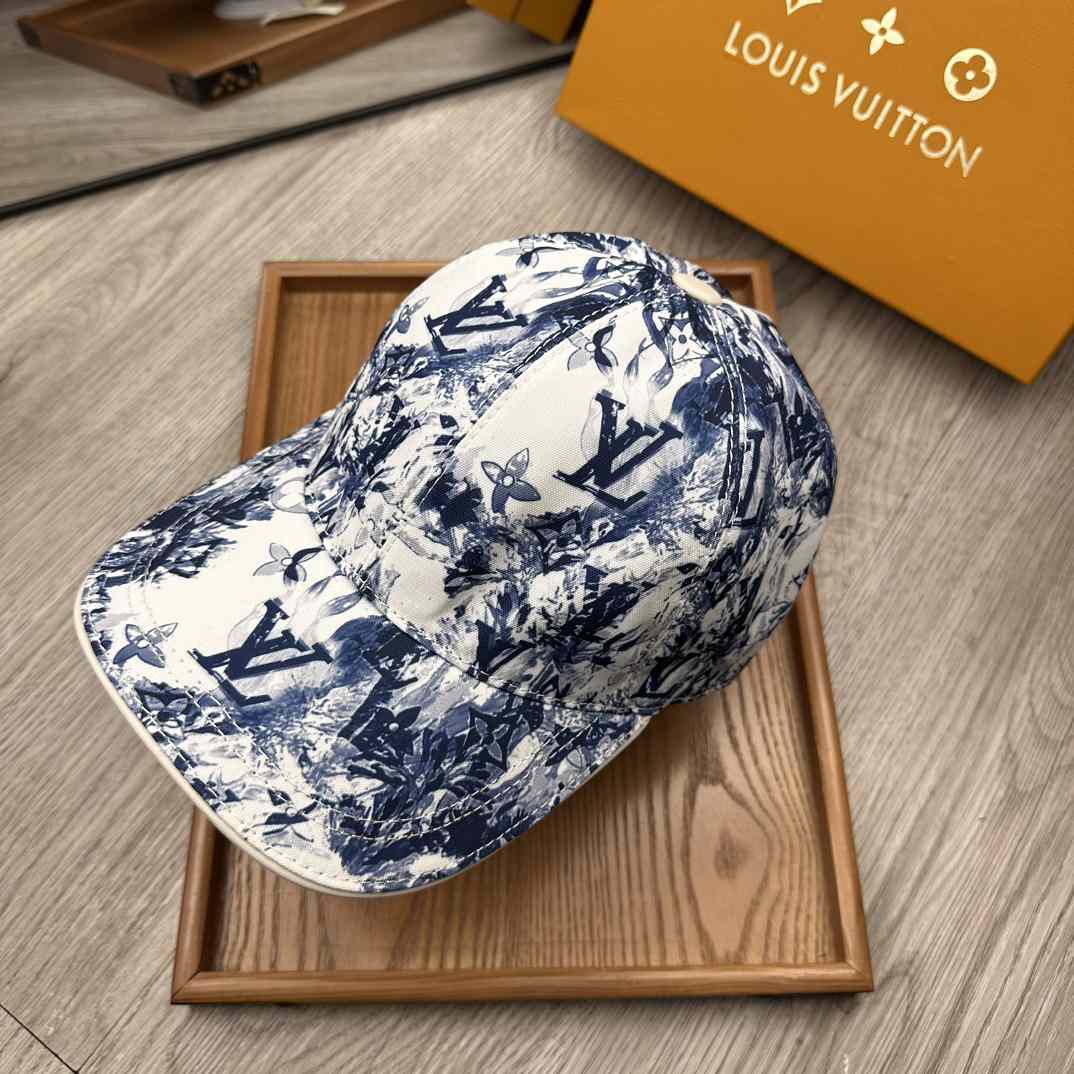 Louis Vuitton Baseball Cap - DesignerGu