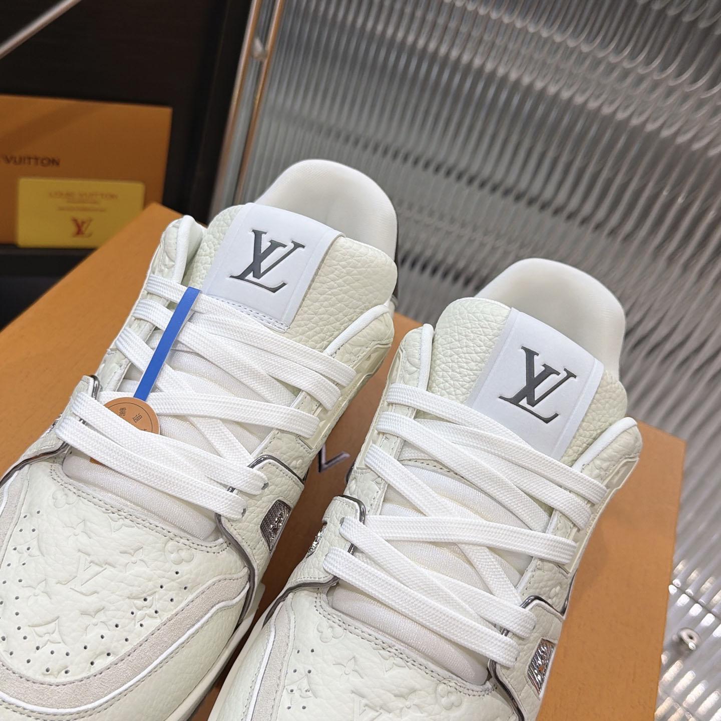 Louis Vuitton LV Trainer Sneaker 1AKCKV（upon uk size） - DesignerGu