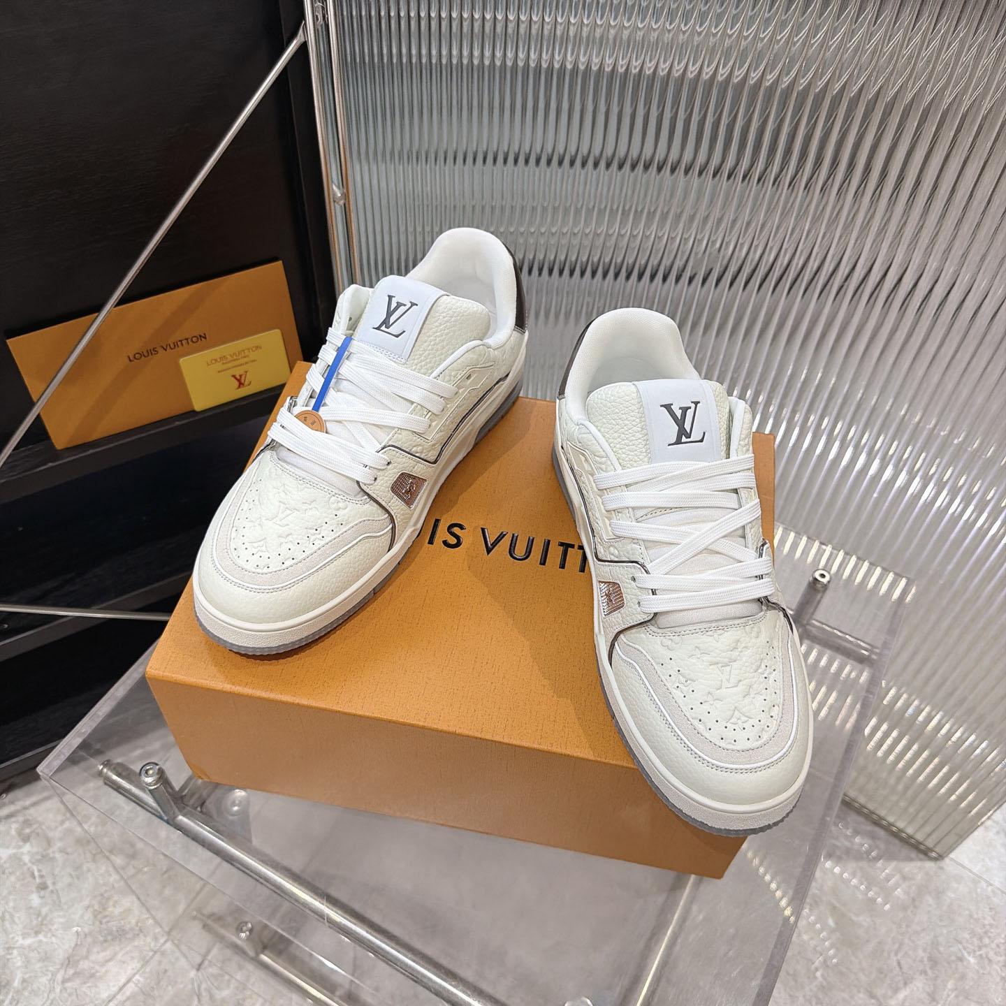 Louis Vuitton LV Trainer Sneaker 1AKCKV（upon uk size） - DesignerGu