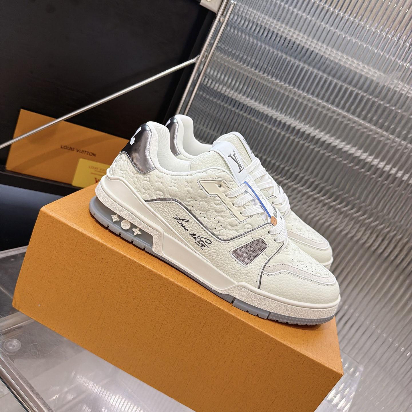 Louis Vuitton LV Trainer Sneaker 1AKCKV（upon uk size） - DesignerGu
