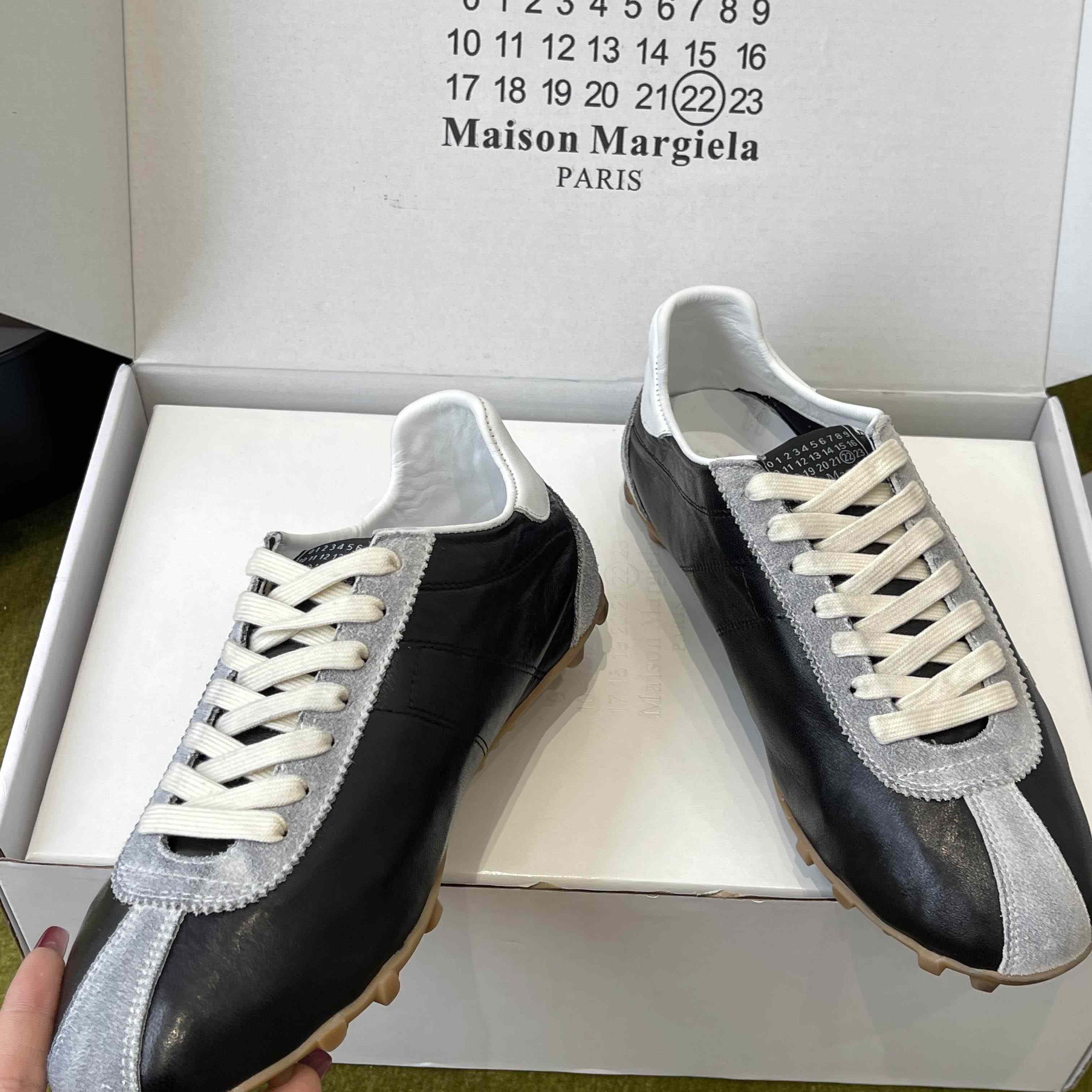 Maison Margiela Black Sprinters Sneakers - DesignerGu