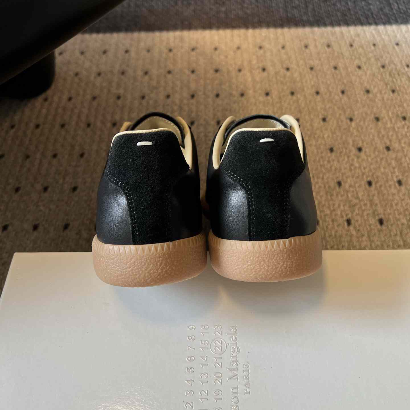 Maison Margiela Replica Sneakers - DesignerGu