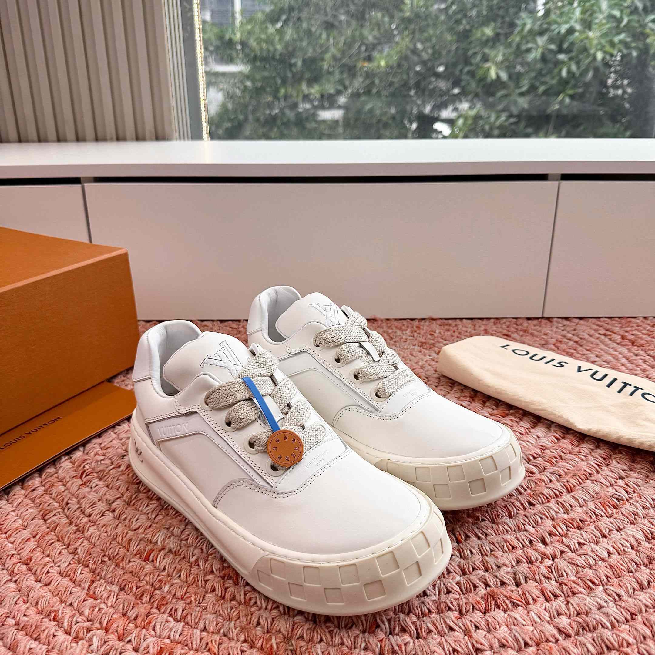 Louis Vuitton LV Tilted Sneaker 1AJWE5 - DesignerGu