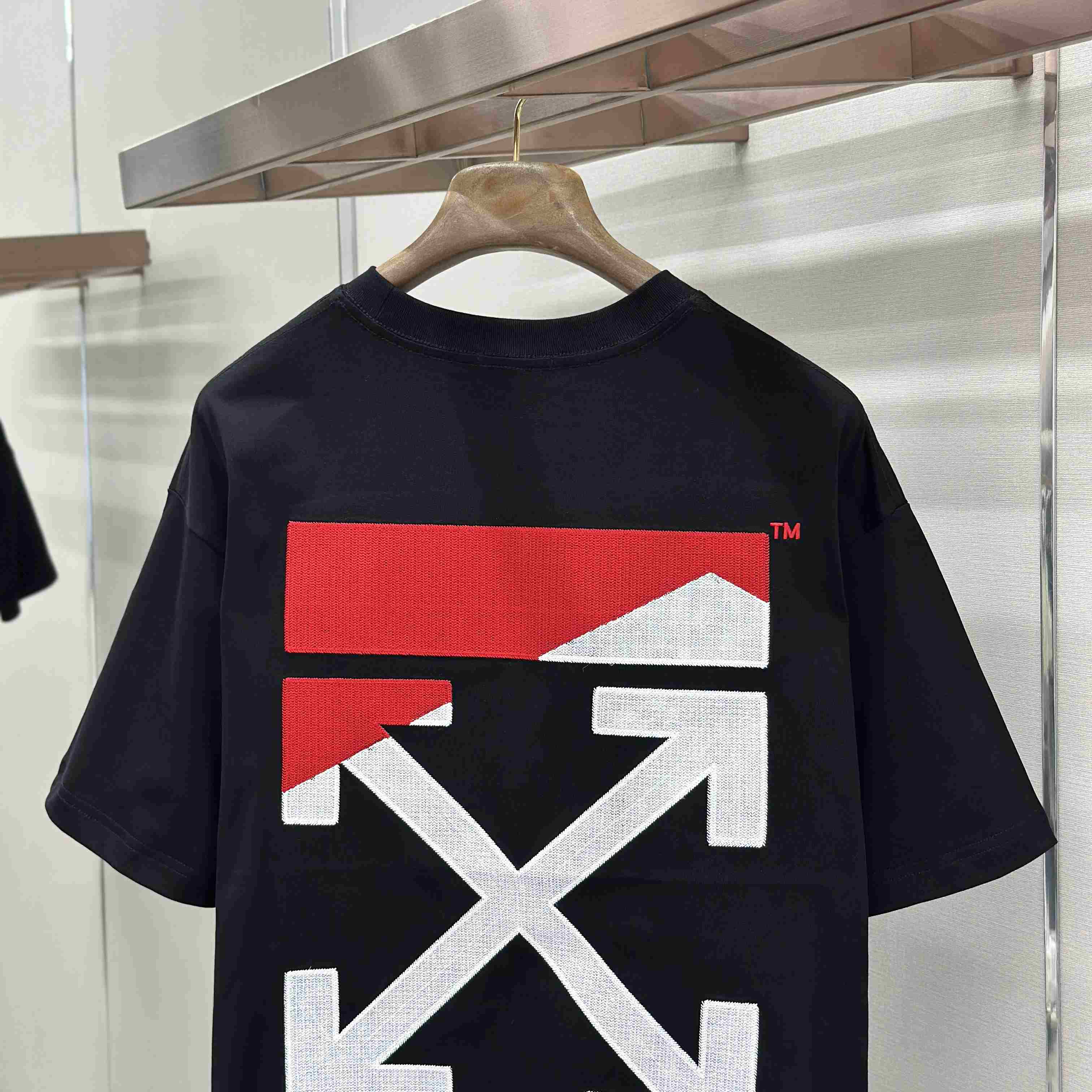 Off-White Split Logo T-Shirt - DesignerGu