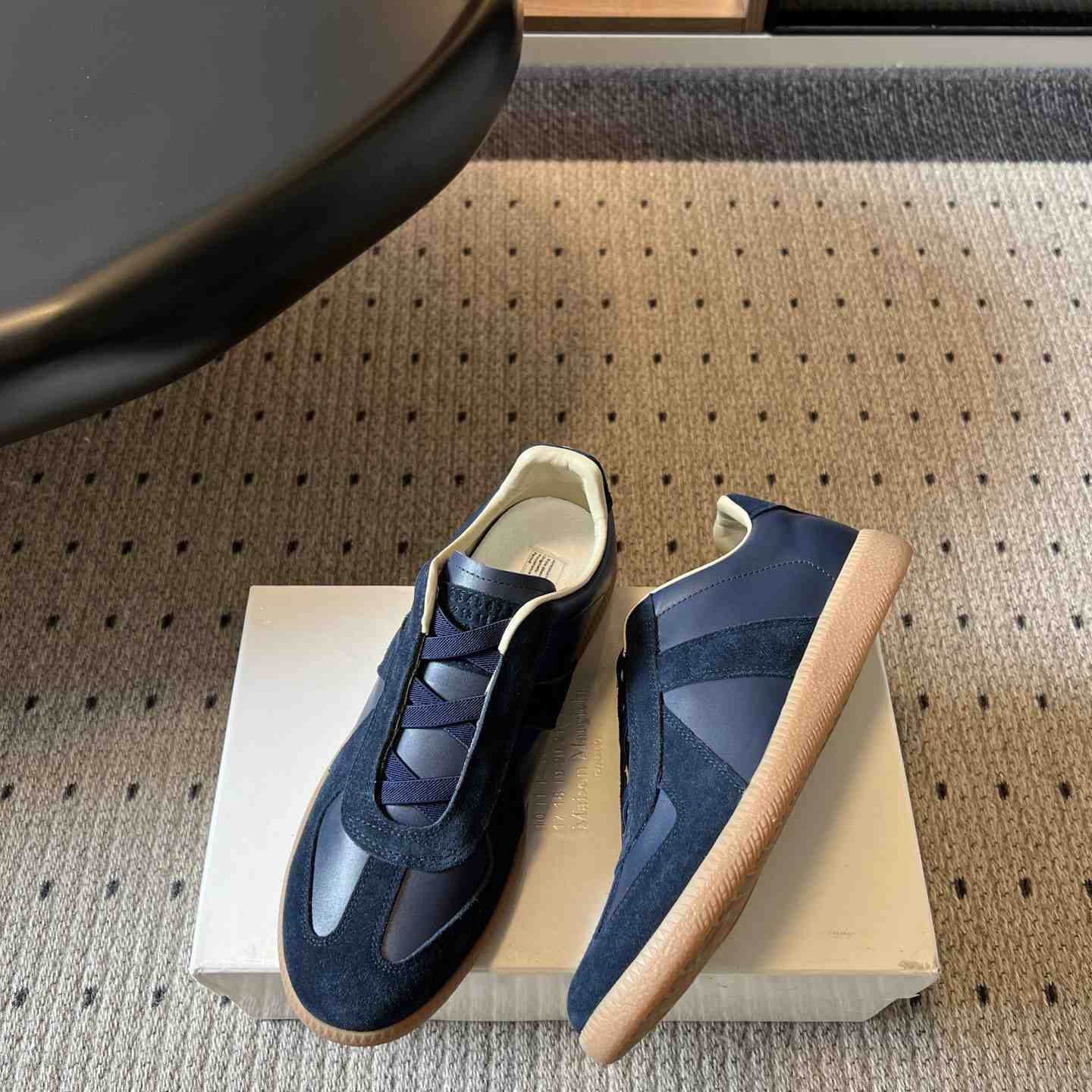 Maison Margiela Replica Sneakers - DesignerGu