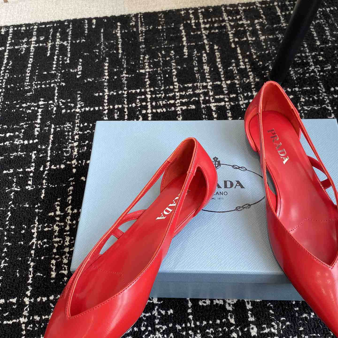 Prada Leather Cutout Ballerina Shoes - DesignerGu