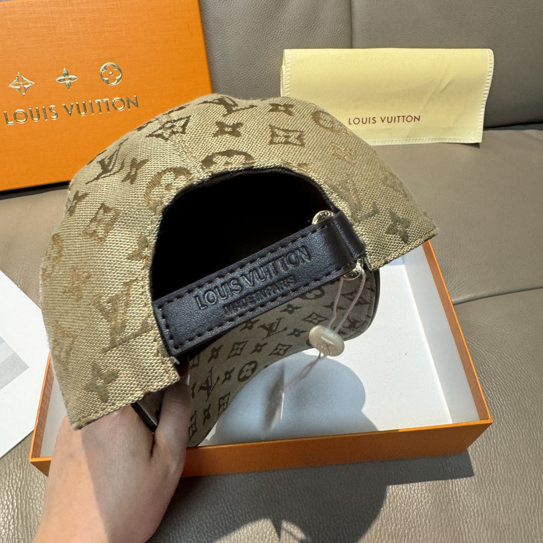 Louis Vuitton Denim Cap - DesignerGu