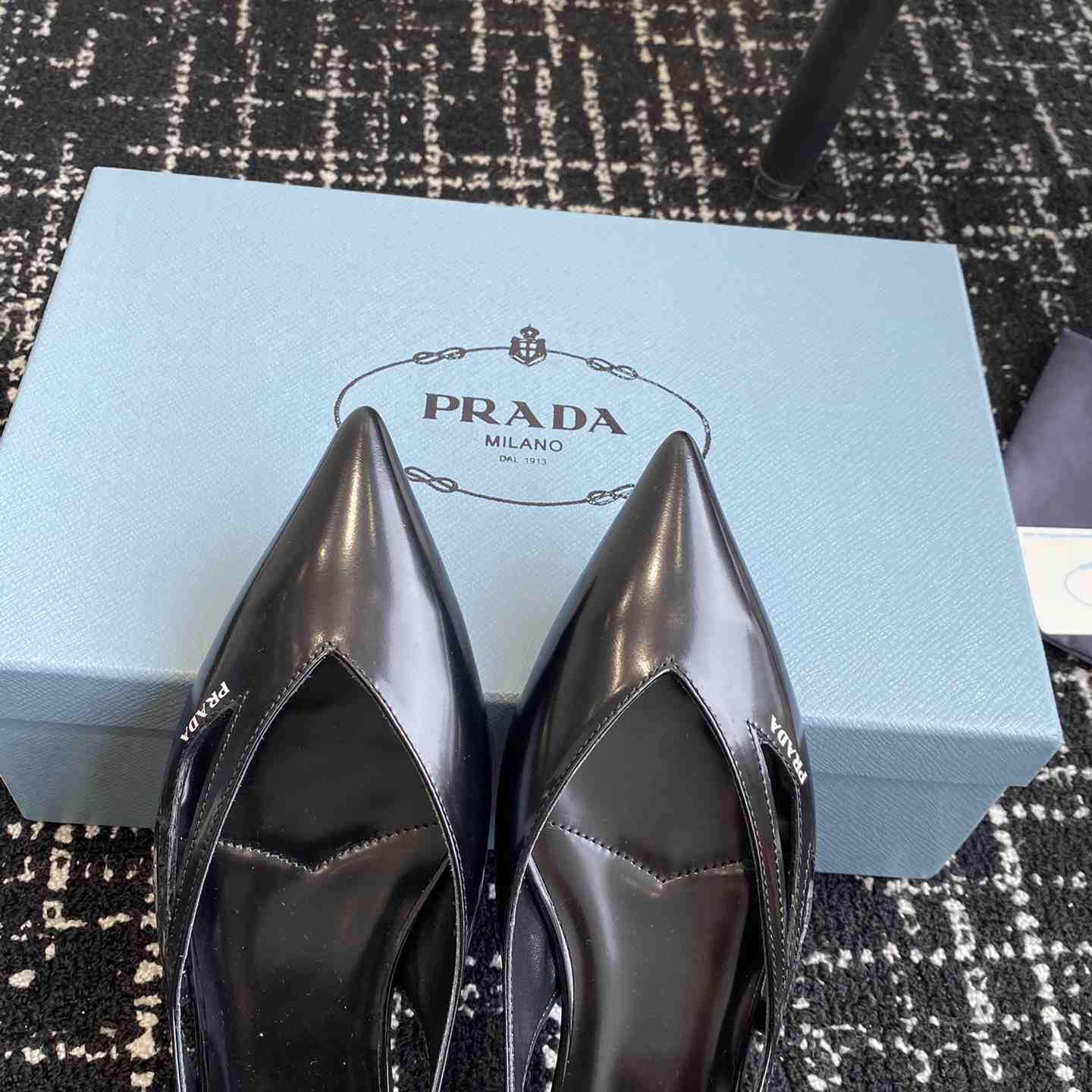 Prada Leather Cutout Ballerina Shoes - DesignerGu
