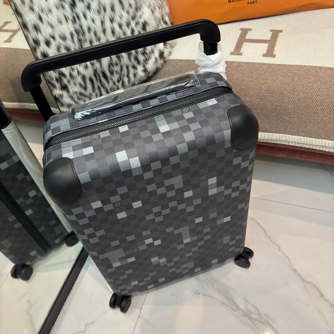 Louis Vuitton Horizon 55 - DesignerGu