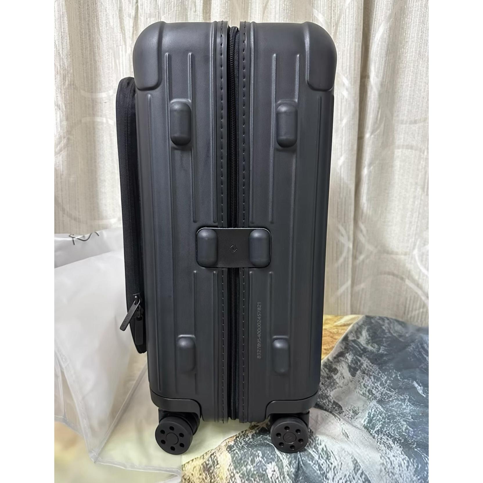 Rimowa Cabin - DesignerGu