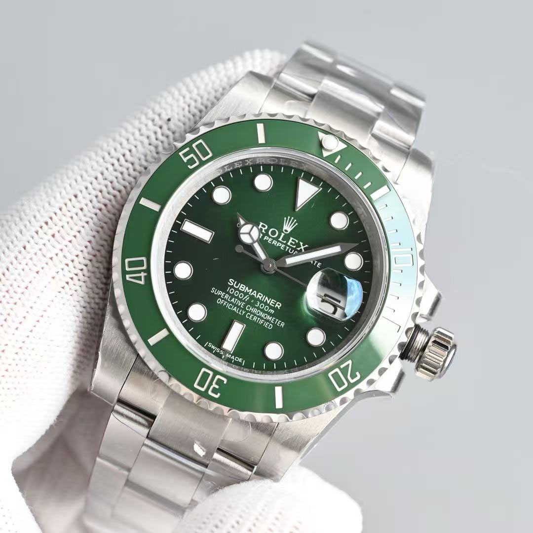 Rolex Submariner   Watch  40mm - DesignerGu
