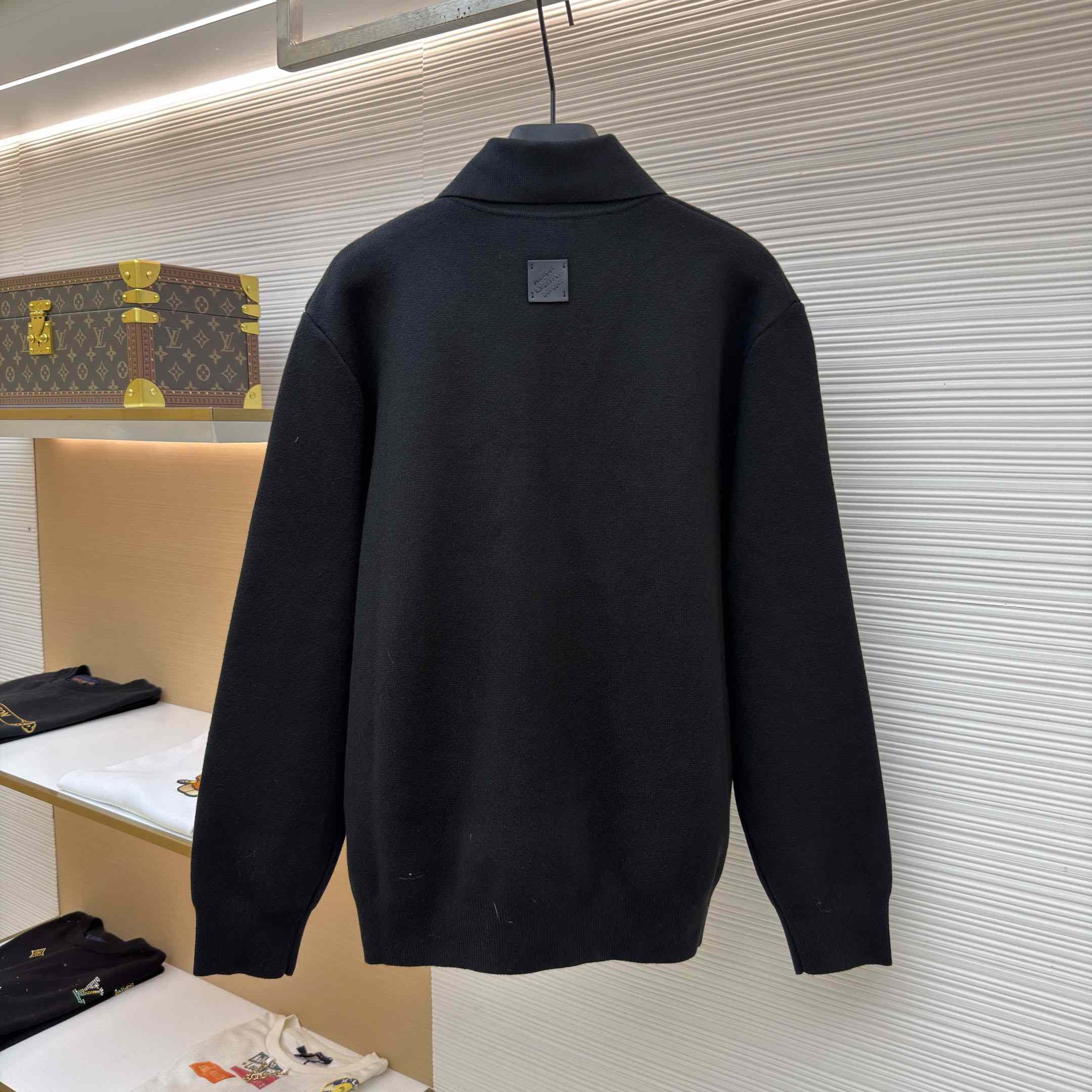 Louis Vuitton Knit Blouson With Leather Details 1AJIEX - DesignerGu