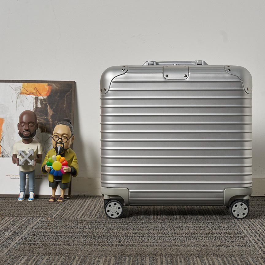 Rimowa Original Compact - DesignerGu