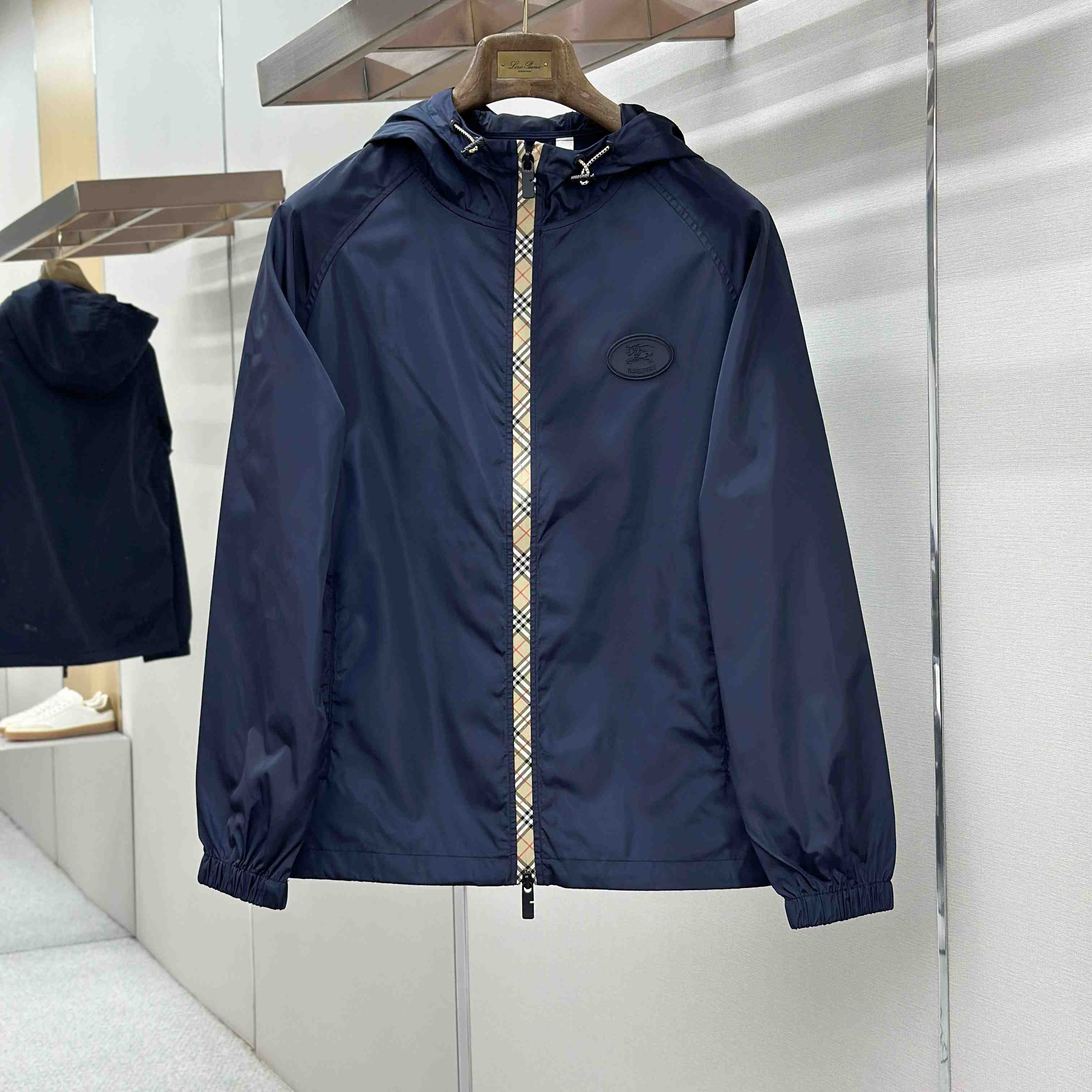 Burberry Nylon Clapton Hooded Jacket - DesignerGu