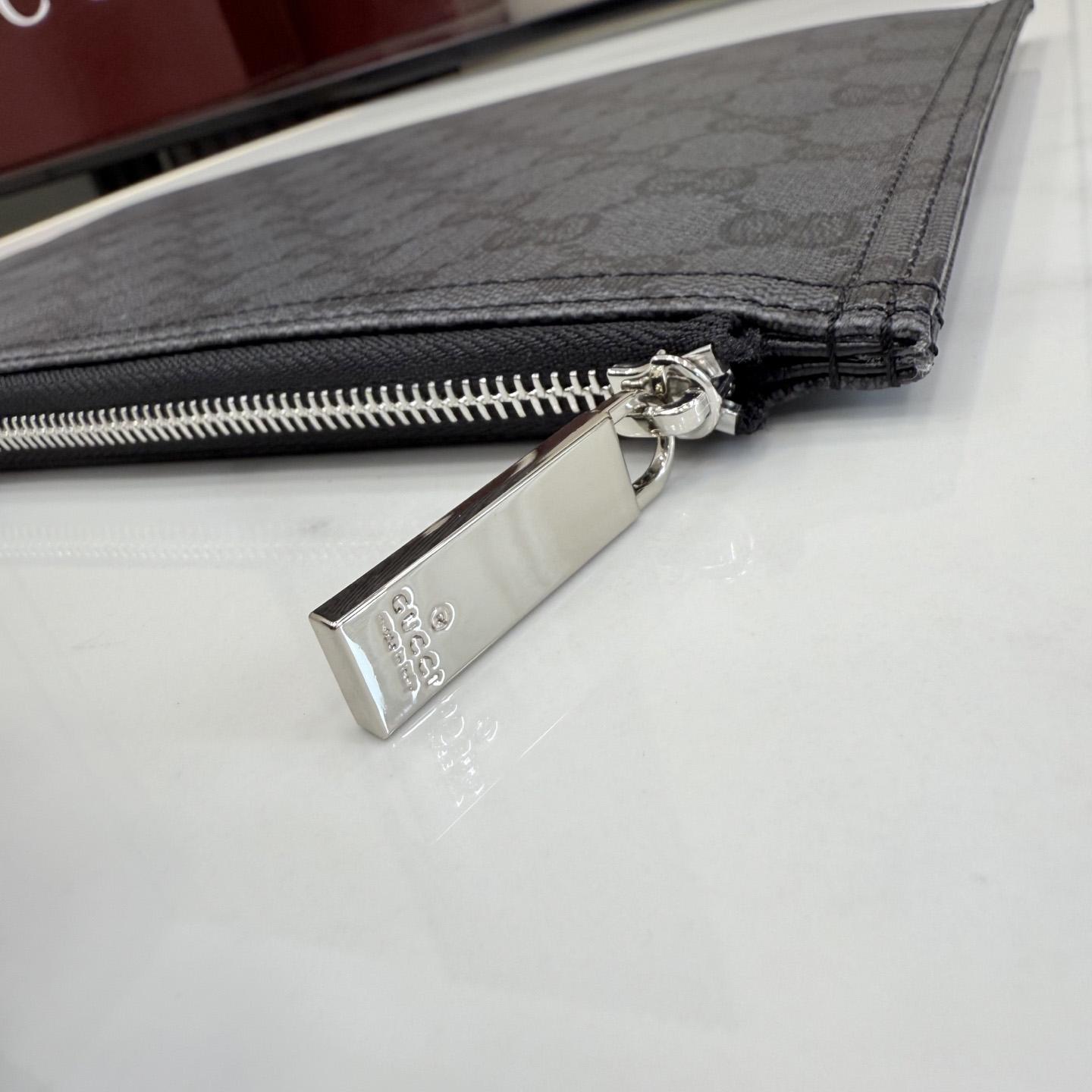 Gucci Essence Classic Small Pouch 876054 - DesignerGu