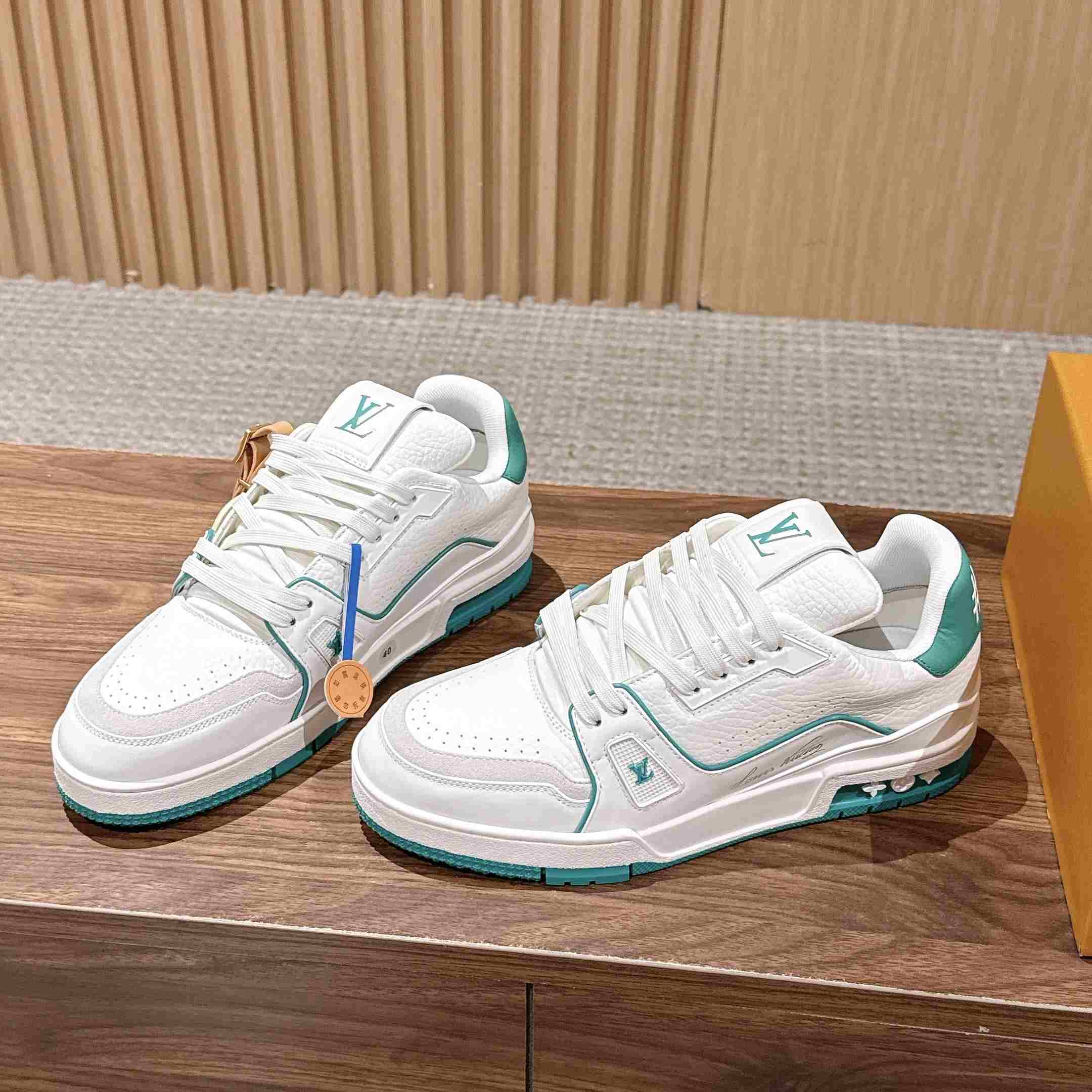 Louis Vuitton LV Trainer Sneaker  1AKRDM（upon uk size） - DesignerGu