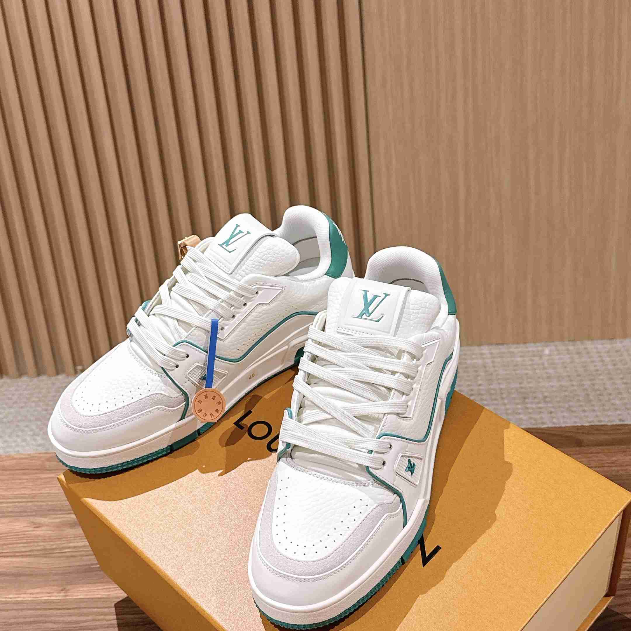 Louis Vuitton LV Trainer Sneaker  1AKRDM（upon uk size） - DesignerGu