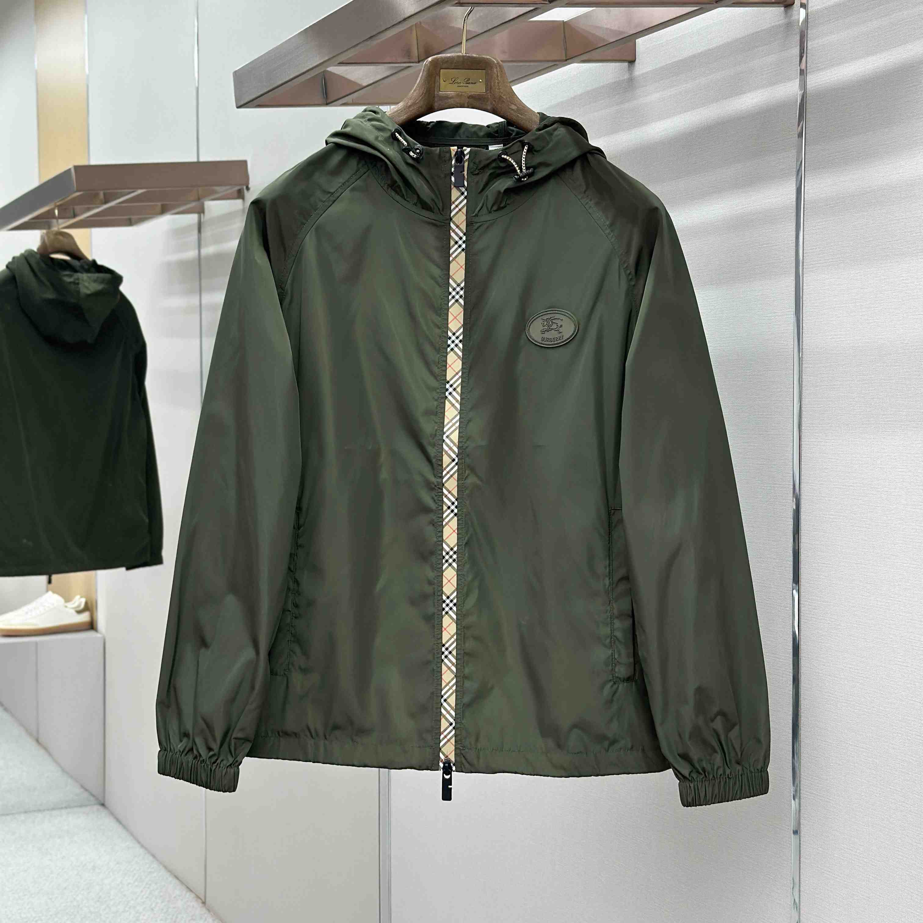 Burberry Nylon Clapton Hooded Jacket - DesignerGu