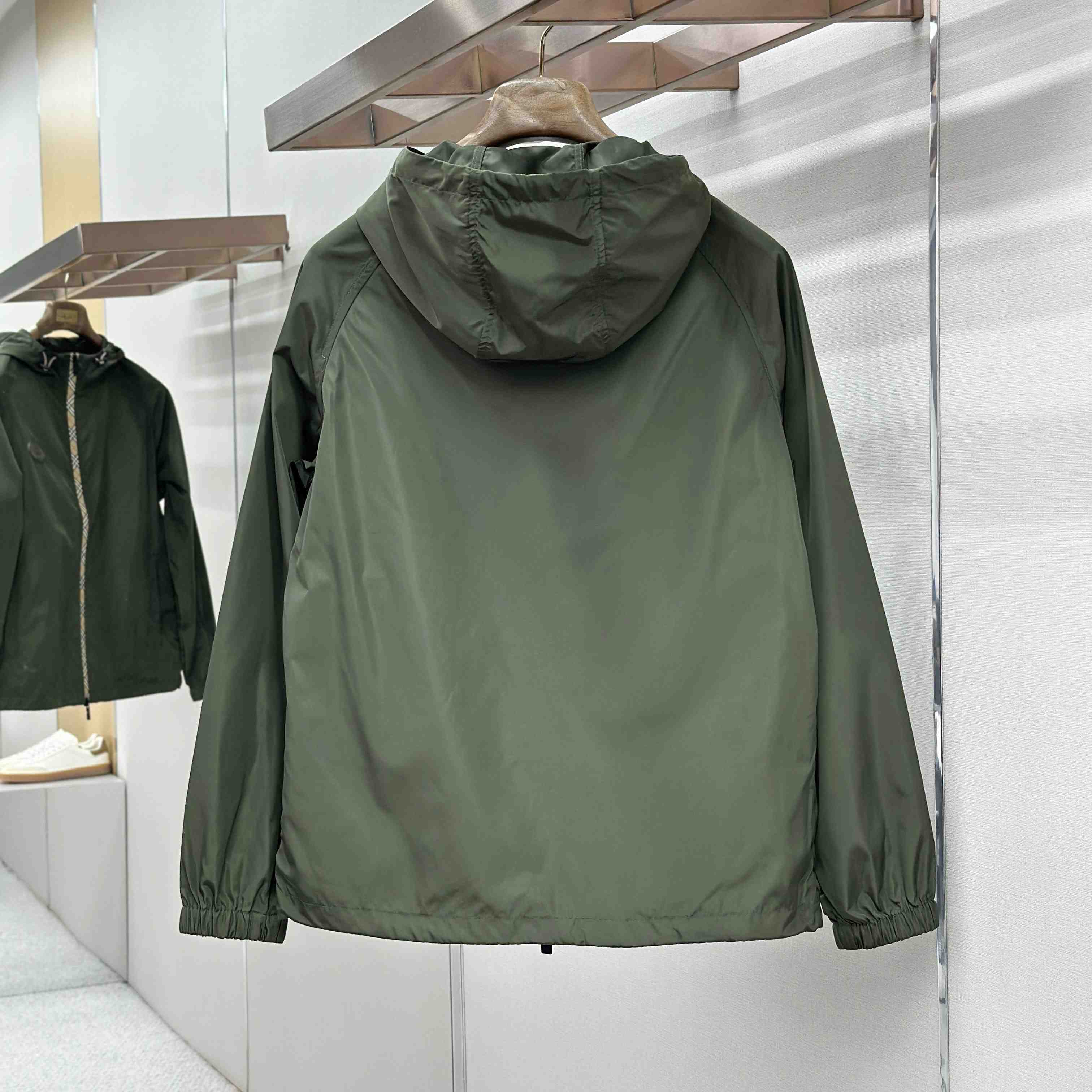 Burberry Nylon Clapton Hooded Jacket - DesignerGu