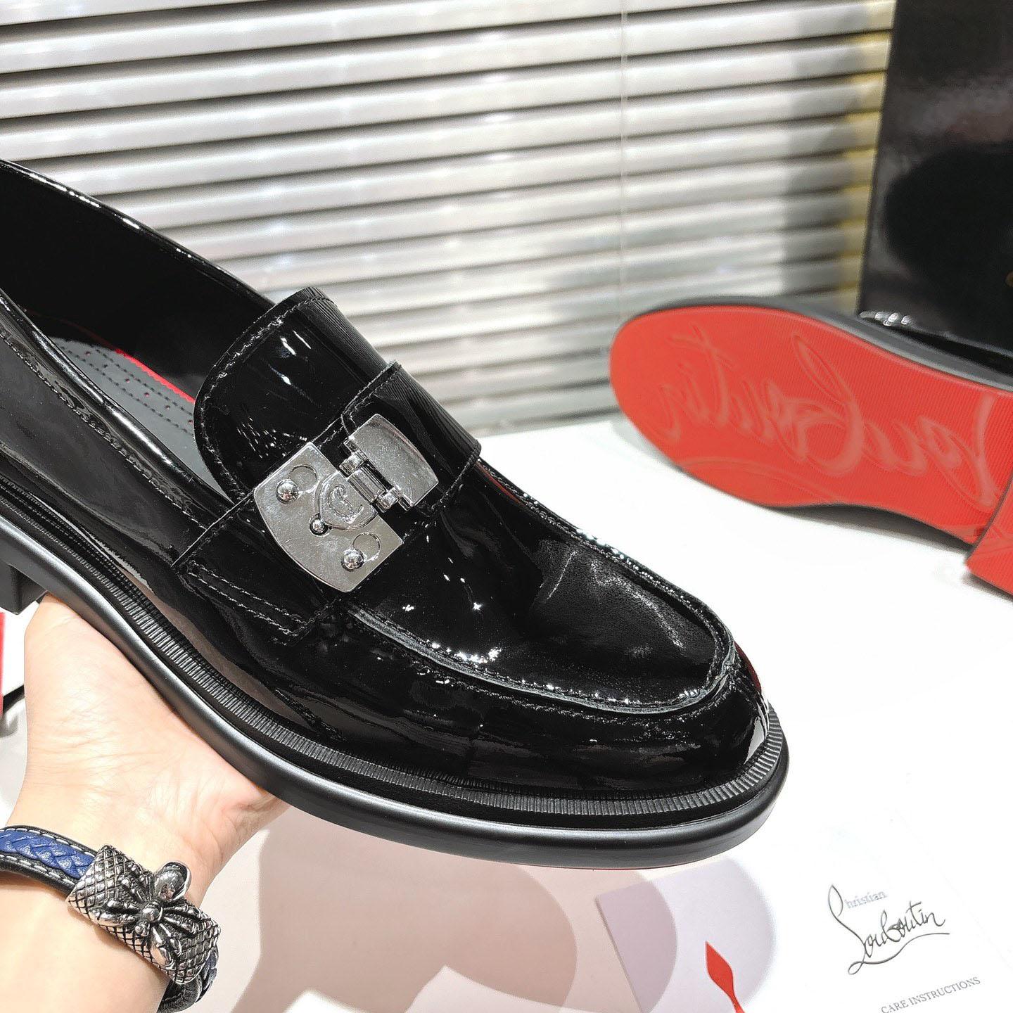 Christian Louboutin Urban Moc Lug  Leather  Loafers - DesignerGu