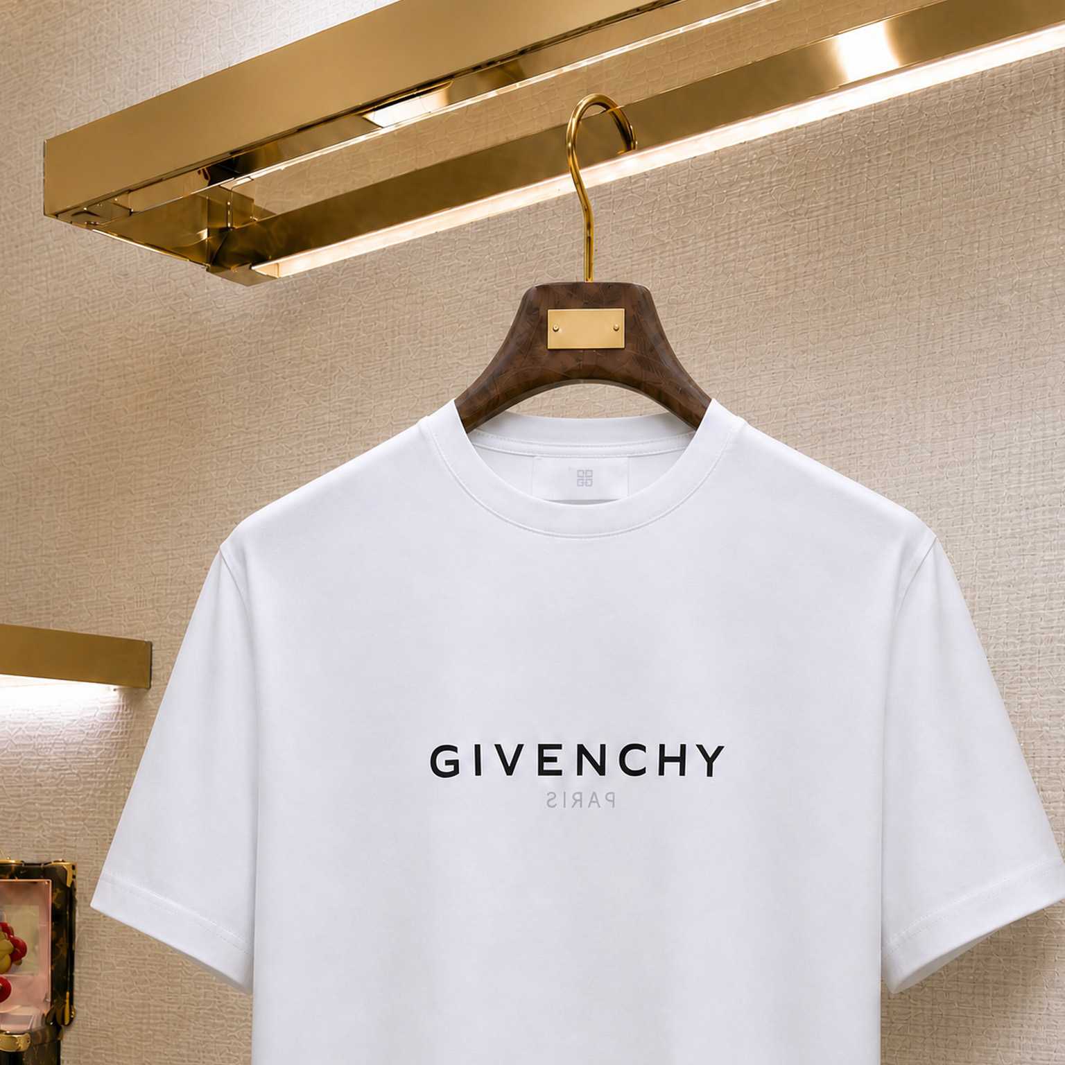 Givenchy Reverse  T-Shirt  - DesignerGu