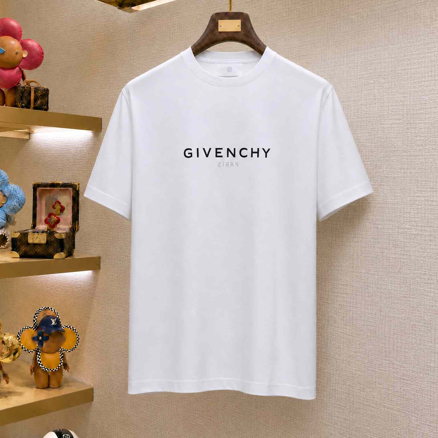 Givenchy Reverse  T-Shirt  - DesignerGu