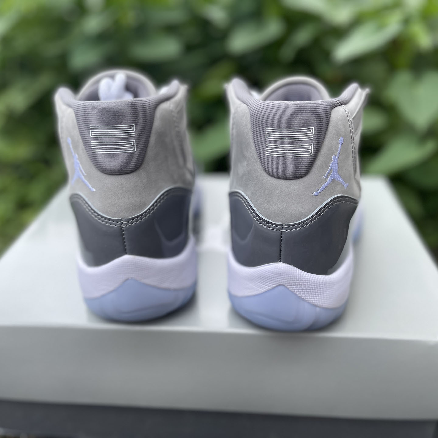 Jordan Air Jordan 11 Retro Cool Grey Sneakers CT8012-005  - DesignerGu