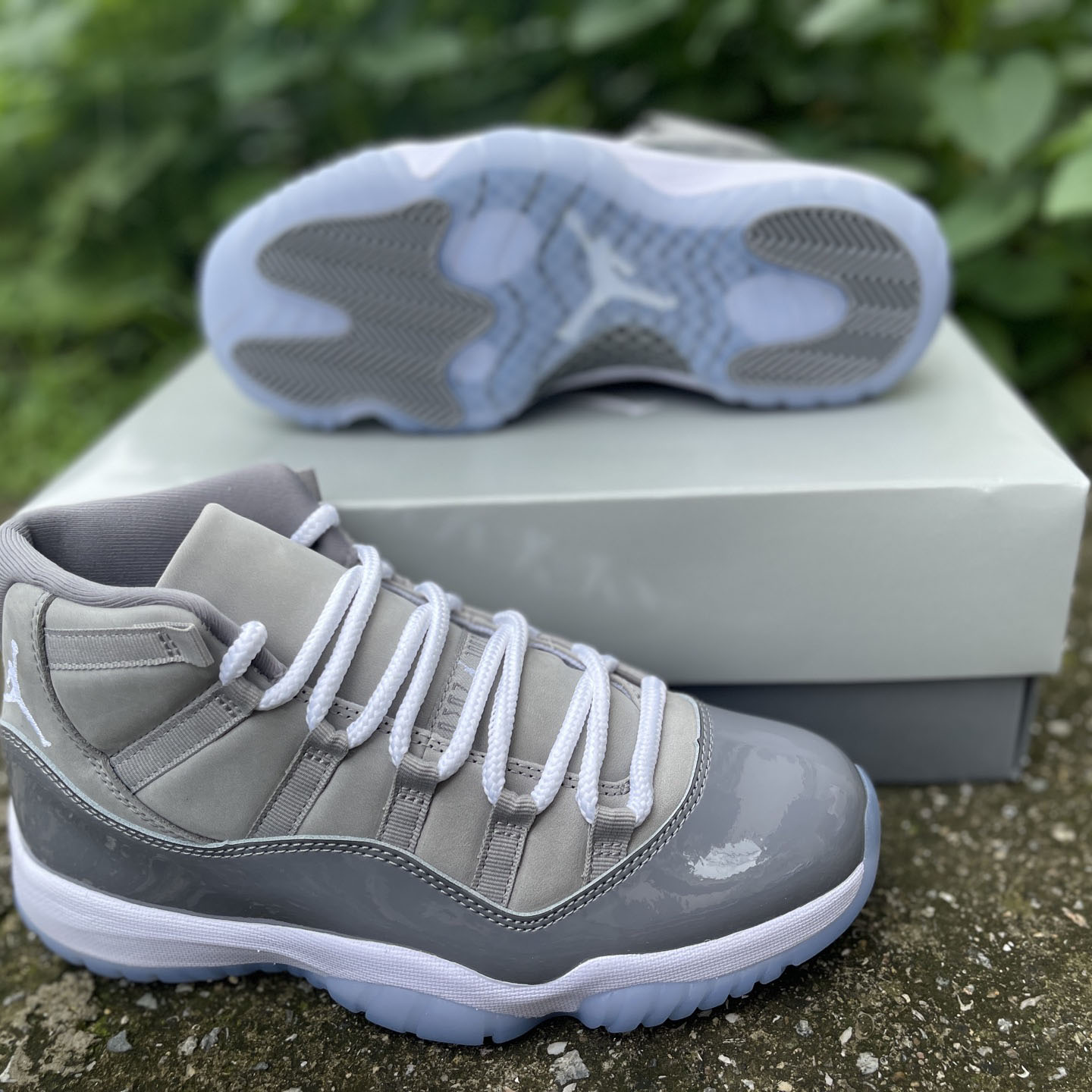 Jordan Air Jordan 11 Retro Cool Grey Sneakers CT8012-005  - DesignerGu