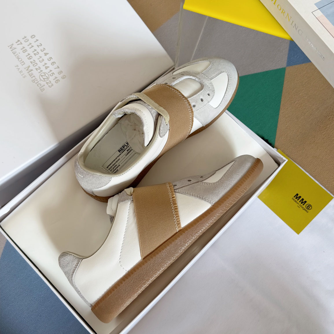 Maison Margiela Wmns Replica Elastic Band Sneaker 'White' - DesignerGu