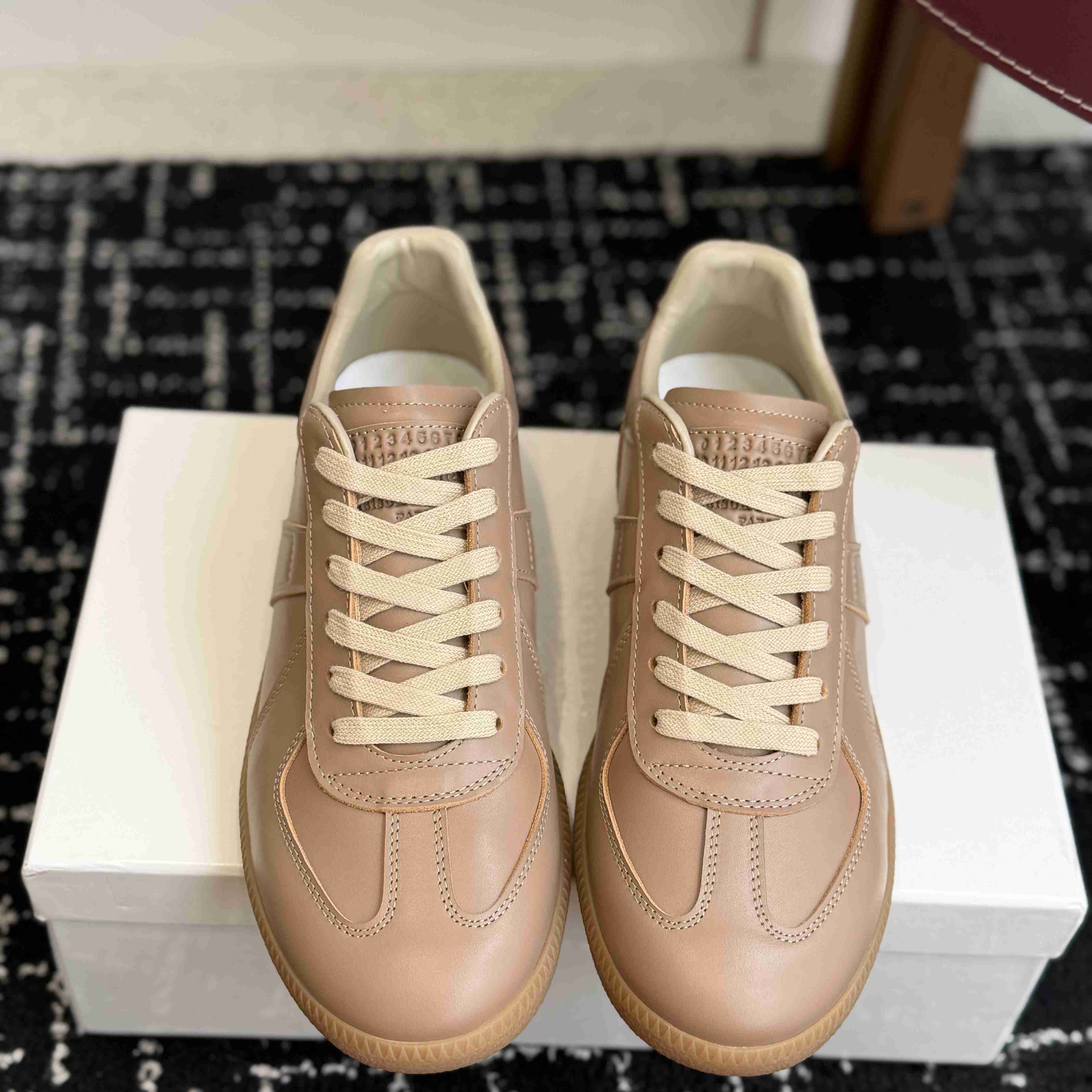 Maison Margiela Leather Replica Sneakers - DesignerGu