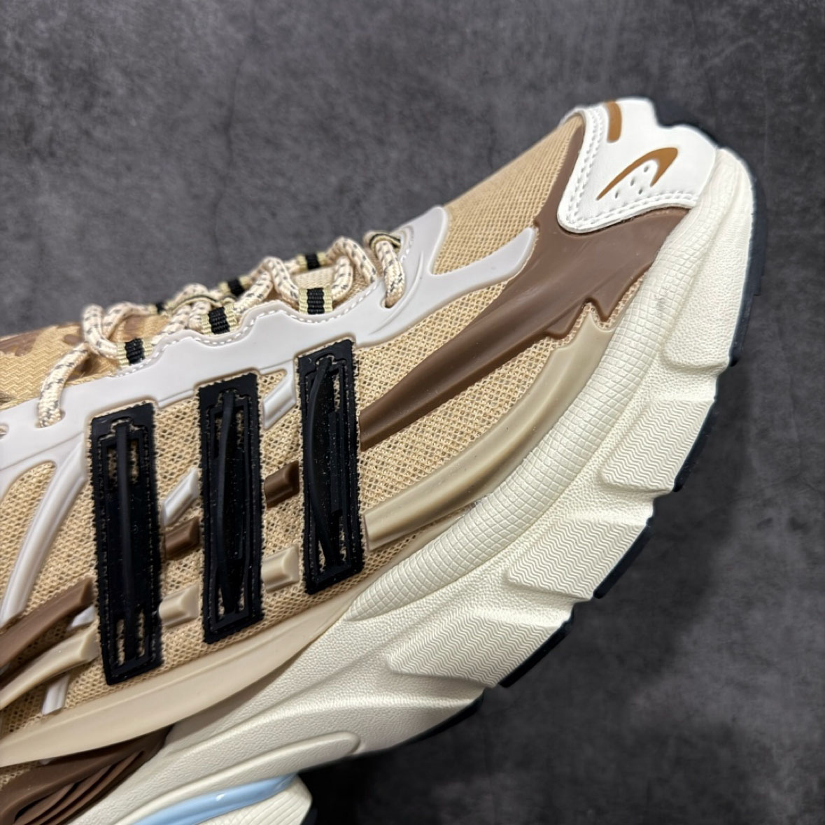  Pharrell x AD Adistar Jellyfish JP9277 - DesignerGu