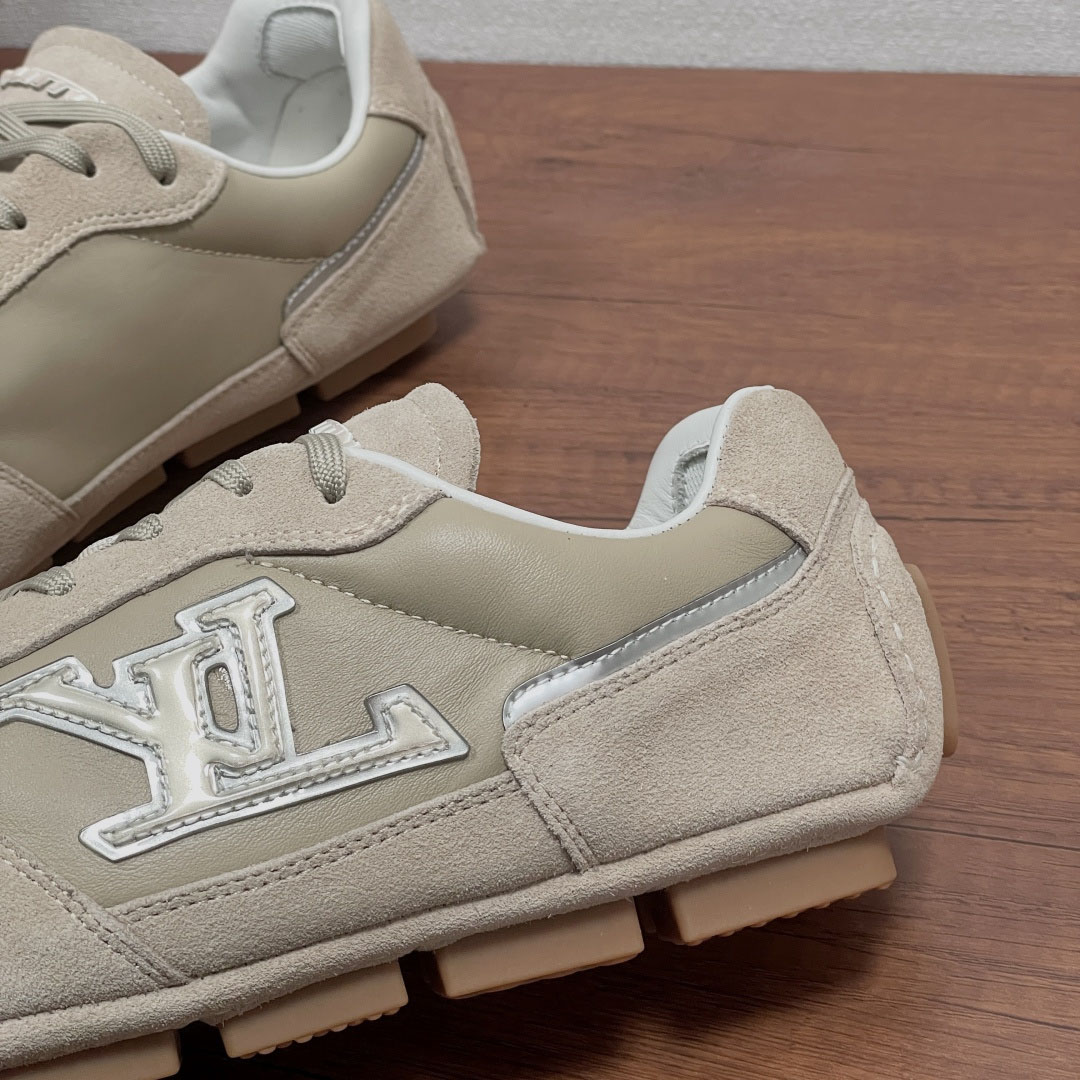 Louis Vuitton LV Rally Sneaker 1AJAD8 - DesignerGu