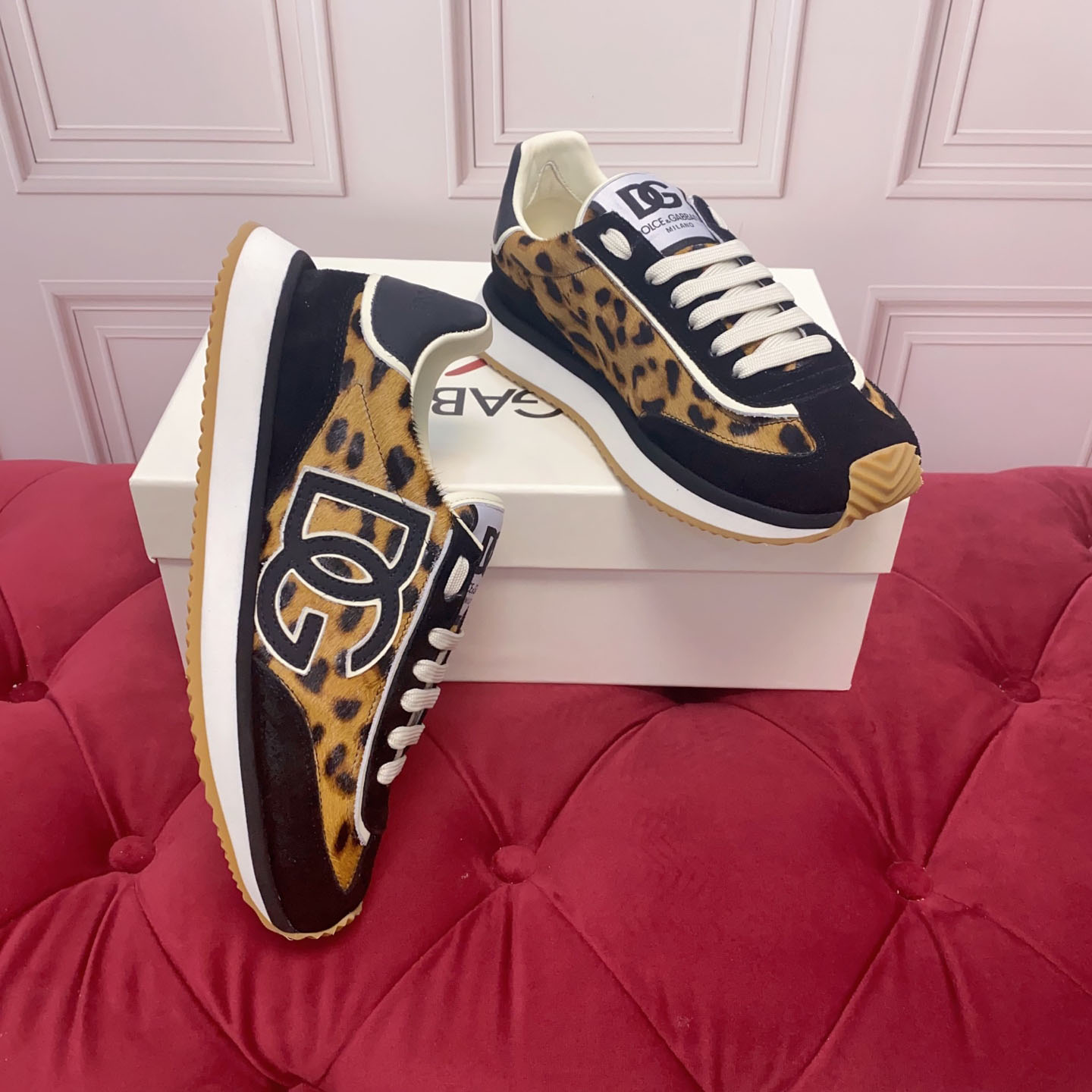 Dolce & Gabbana Leopard-Print Sneakers - DesignerGu