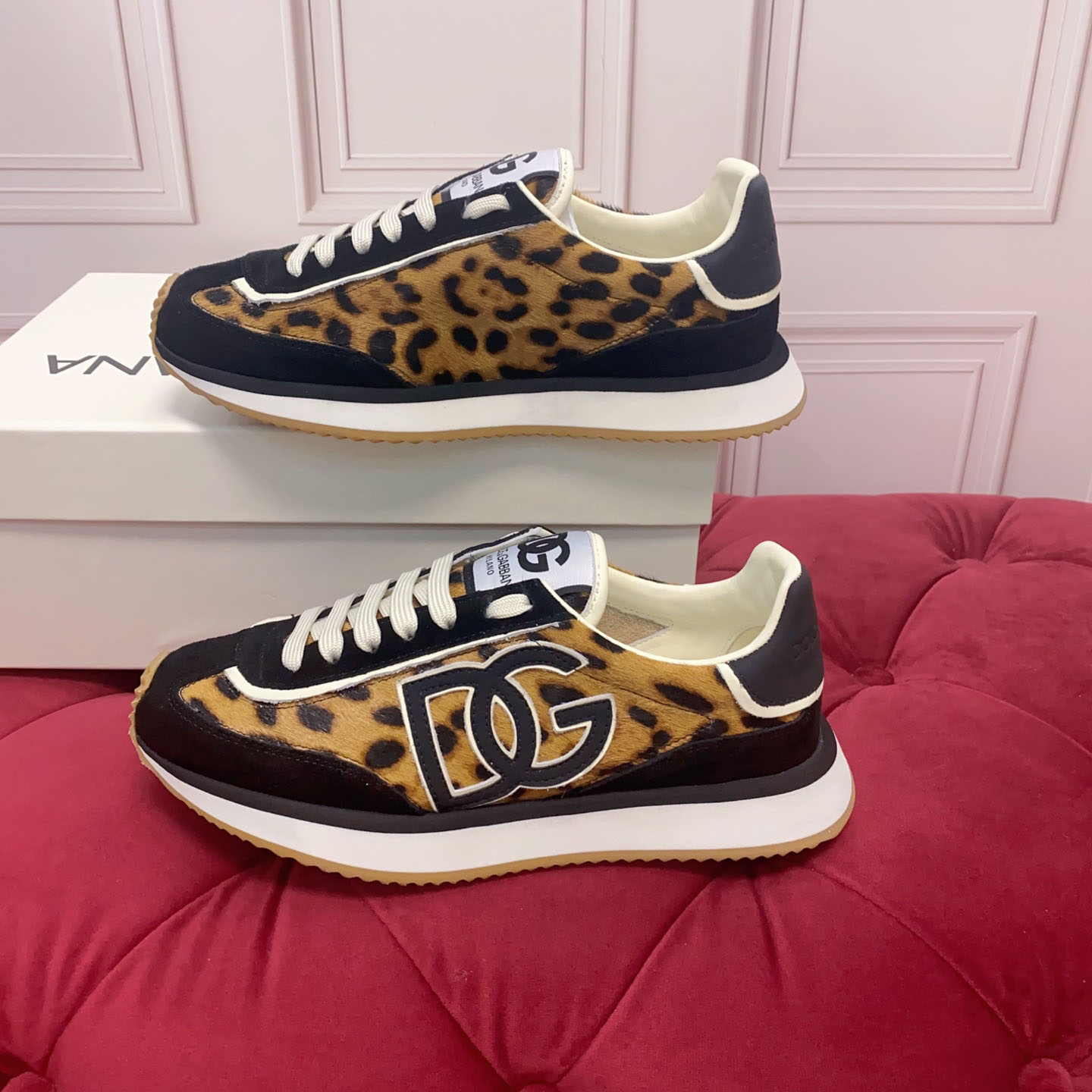 Dolce & Gabbana Leopard-Print Sneakers - DesignerGu