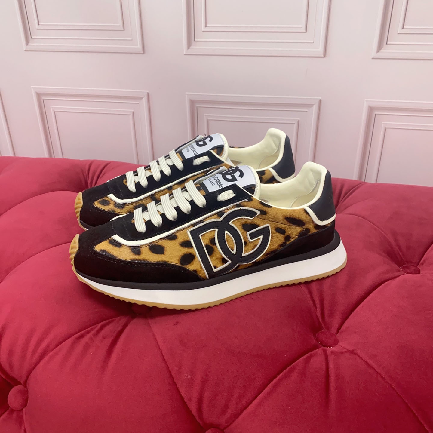 Dolce & Gabbana Leopard-Print Sneakers - DesignerGu