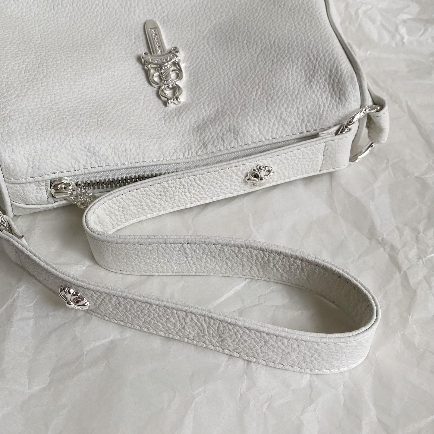 Chrome Hearts Dagger Embellished Chicken Nugget Bag - DesignerGu