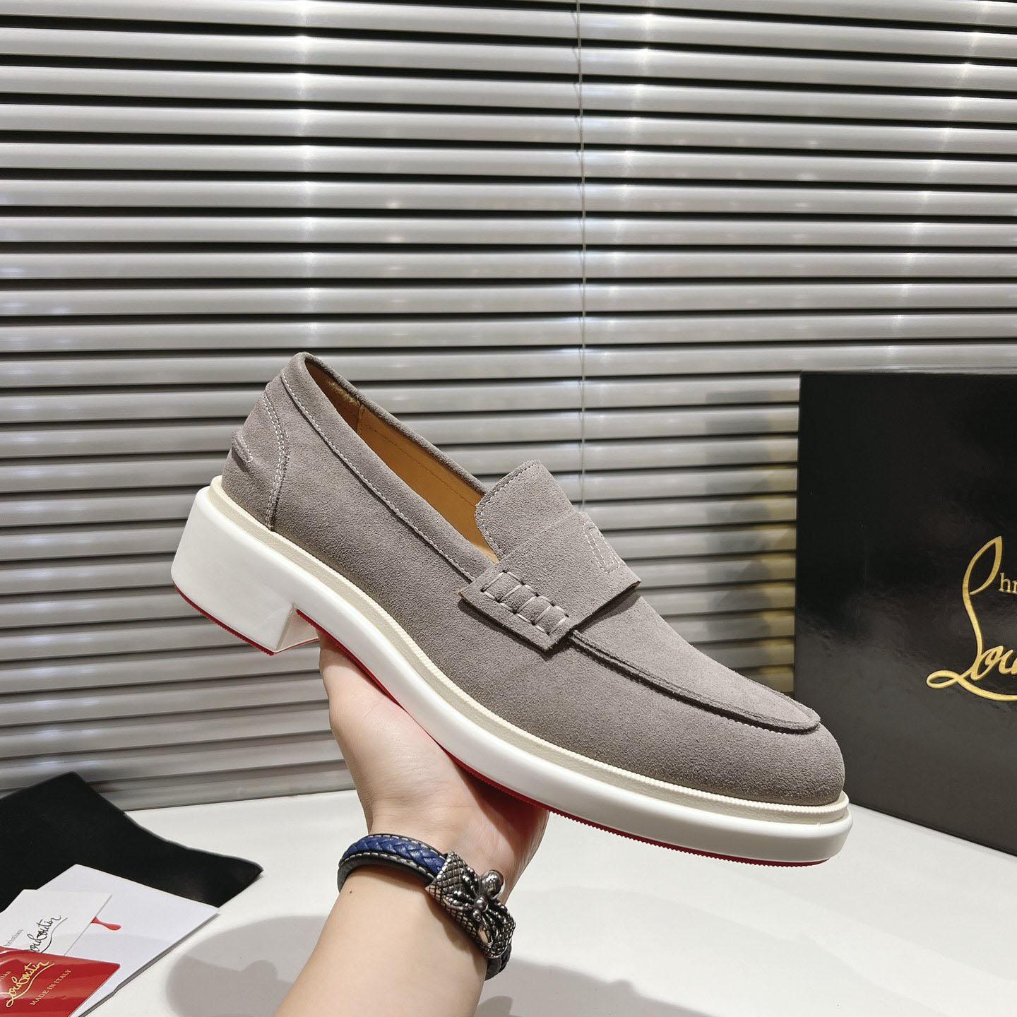 Christian Louboutin Urbino Moc  Leather  Loafers - DesignerGu