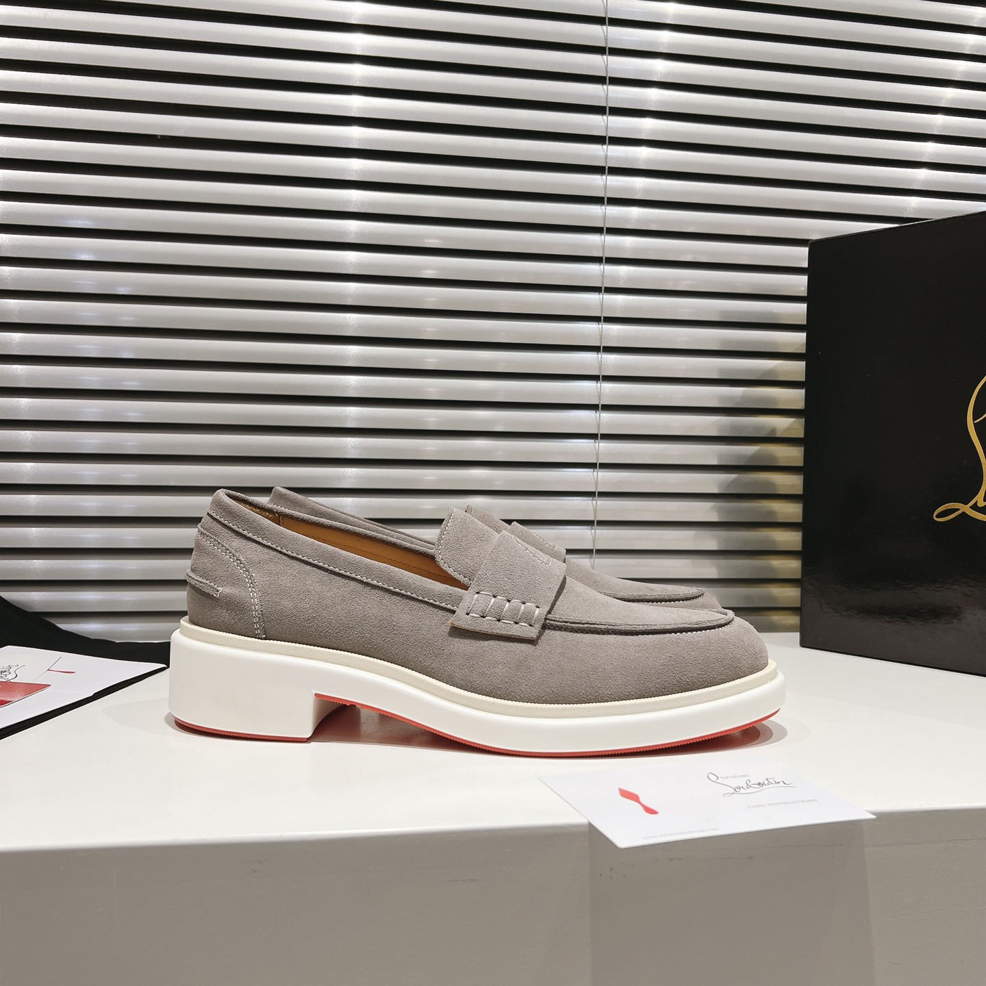 Christian Louboutin Urbino Moc  Leather  Loafers - DesignerGu