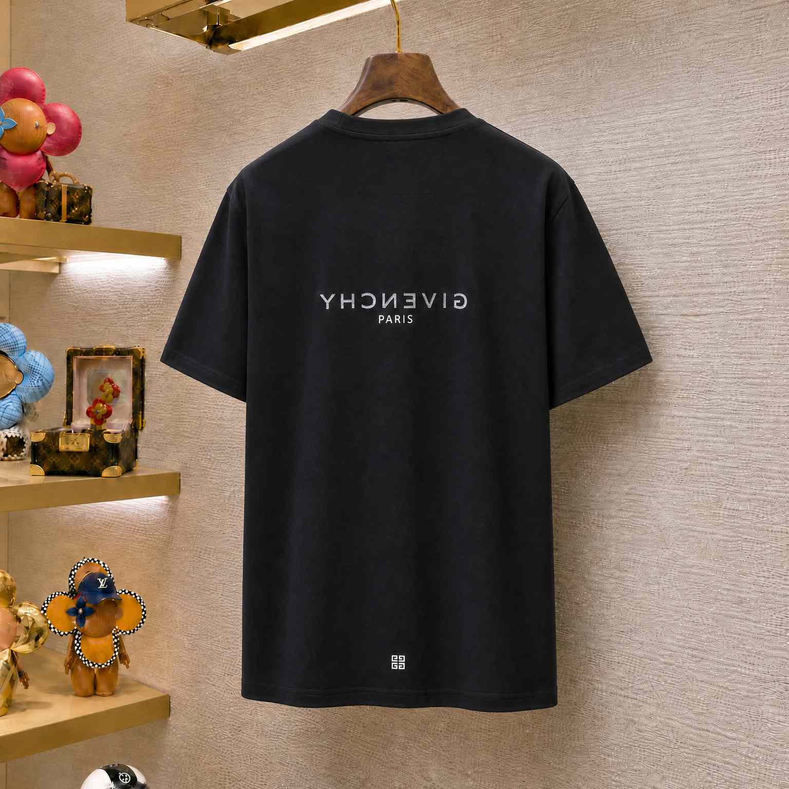 Givenchy Reverse  T-Shirt  - DesignerGu