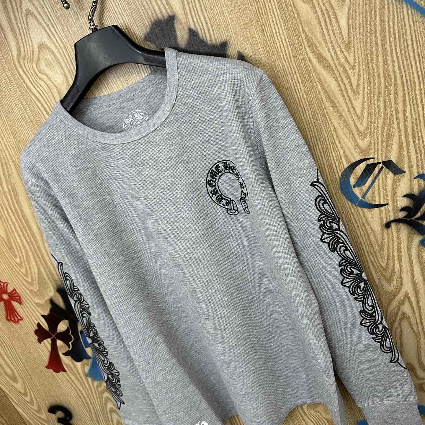 Chrome Hearts Horseshoe Logo Long Sleeve T-Shirt - DesignerGu